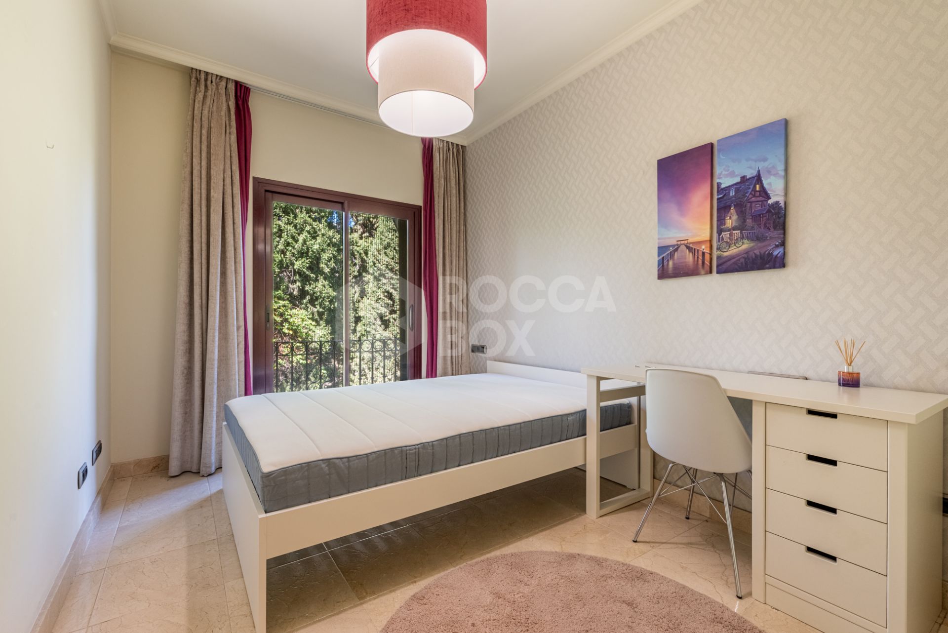 4-BEROOM TOWNHOUSE FOR RENT ON MARBELLA'S GOLDEN MILE