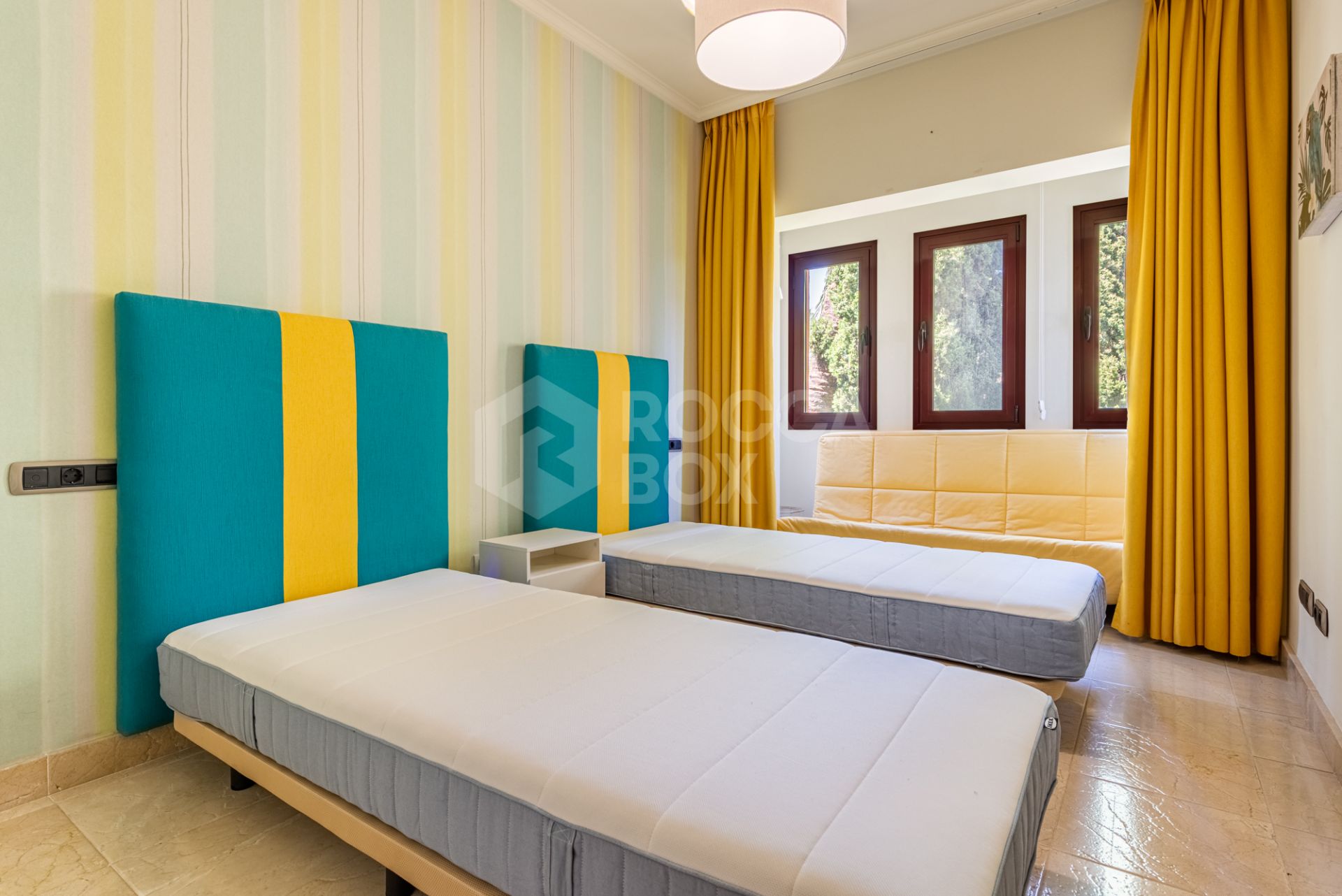 4-BEROOM TOWNHOUSE FOR RENT ON MARBELLA'S GOLDEN MILE