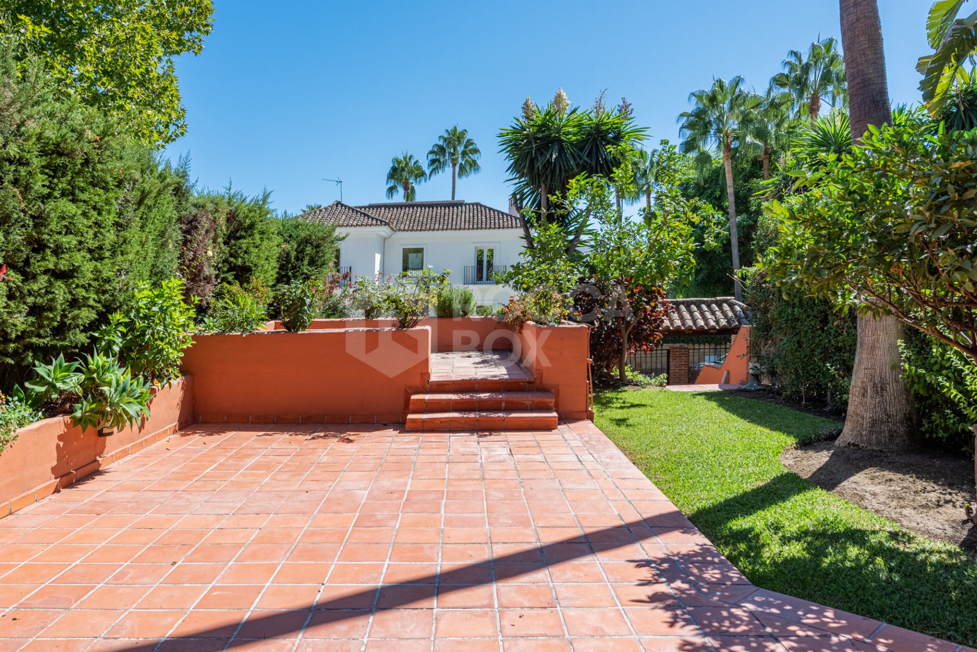 4-BEROOM TOWNHOUSE FOR RENT ON MARBELLA'S GOLDEN MILE