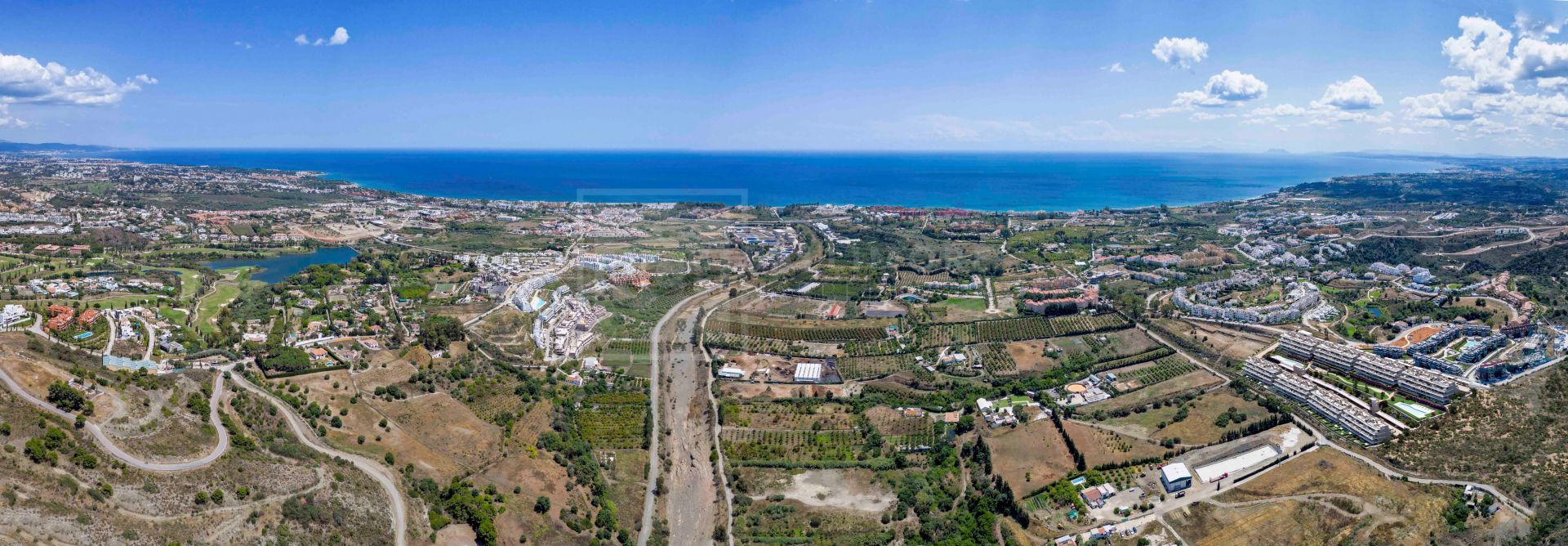 AMAZING VALUE 3 BEDROOM PENTHOUSE IN ESTEPONA