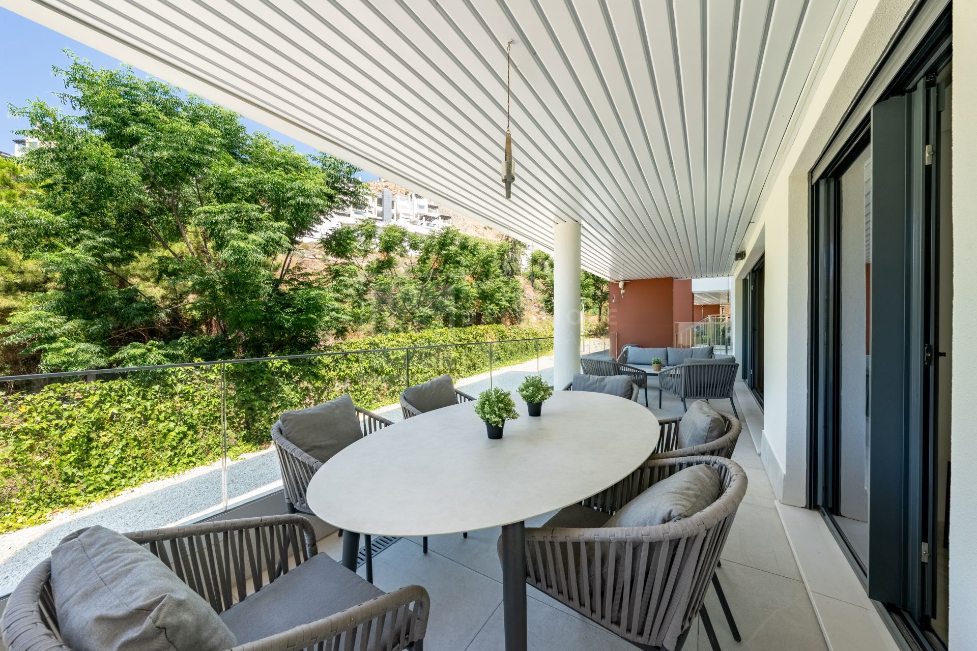 Elegante Apartamento de 3 Dormitorios con Vistas al Golf y la Montaña – ¡Con Licencia de Alquiler!