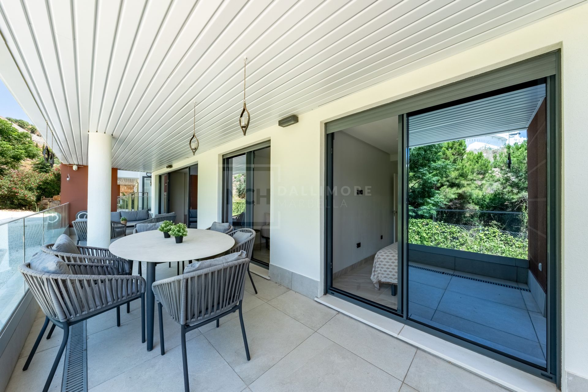 Elegante Apartamento de 3 Dormitorios con Vistas al Golf y la Montaña – ¡Con Licencia de Alquiler!