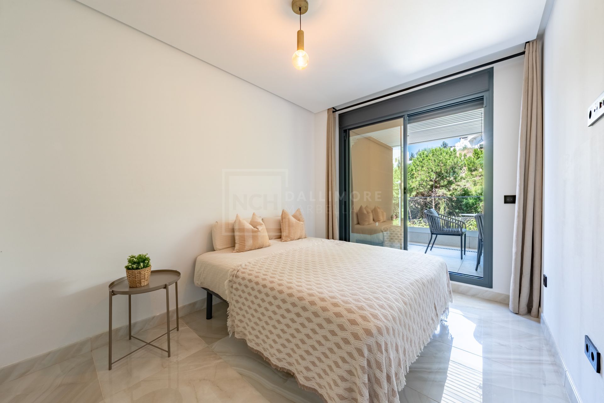 Elegante Apartamento de 3 Dormitorios con Vistas al Golf y la Montaña – ¡Con Licencia de Alquiler!