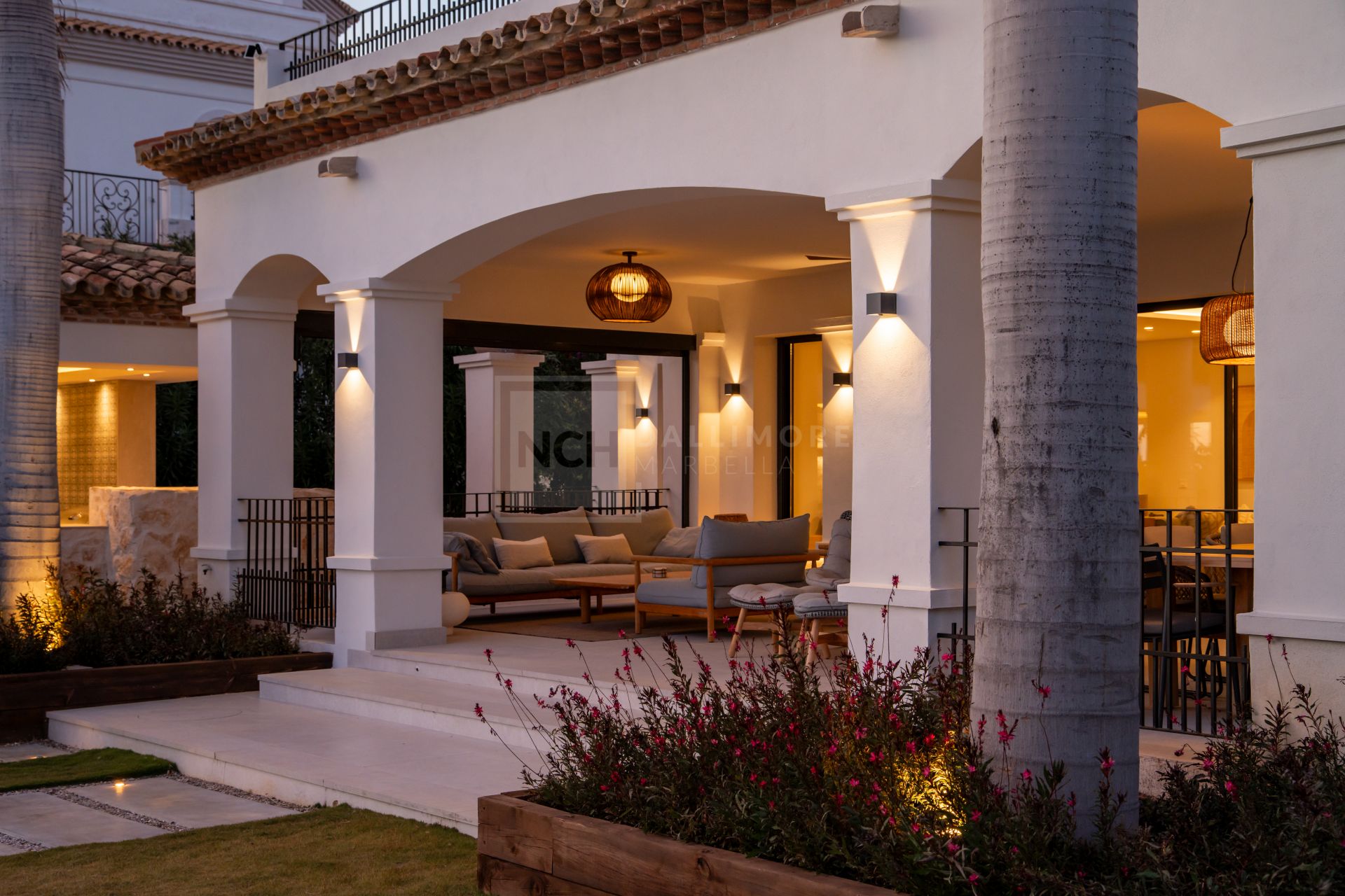 Exquisite Modern Andalusian Masterpiece with Panoramic Sea Views – Los Flamingos, Benahavís
