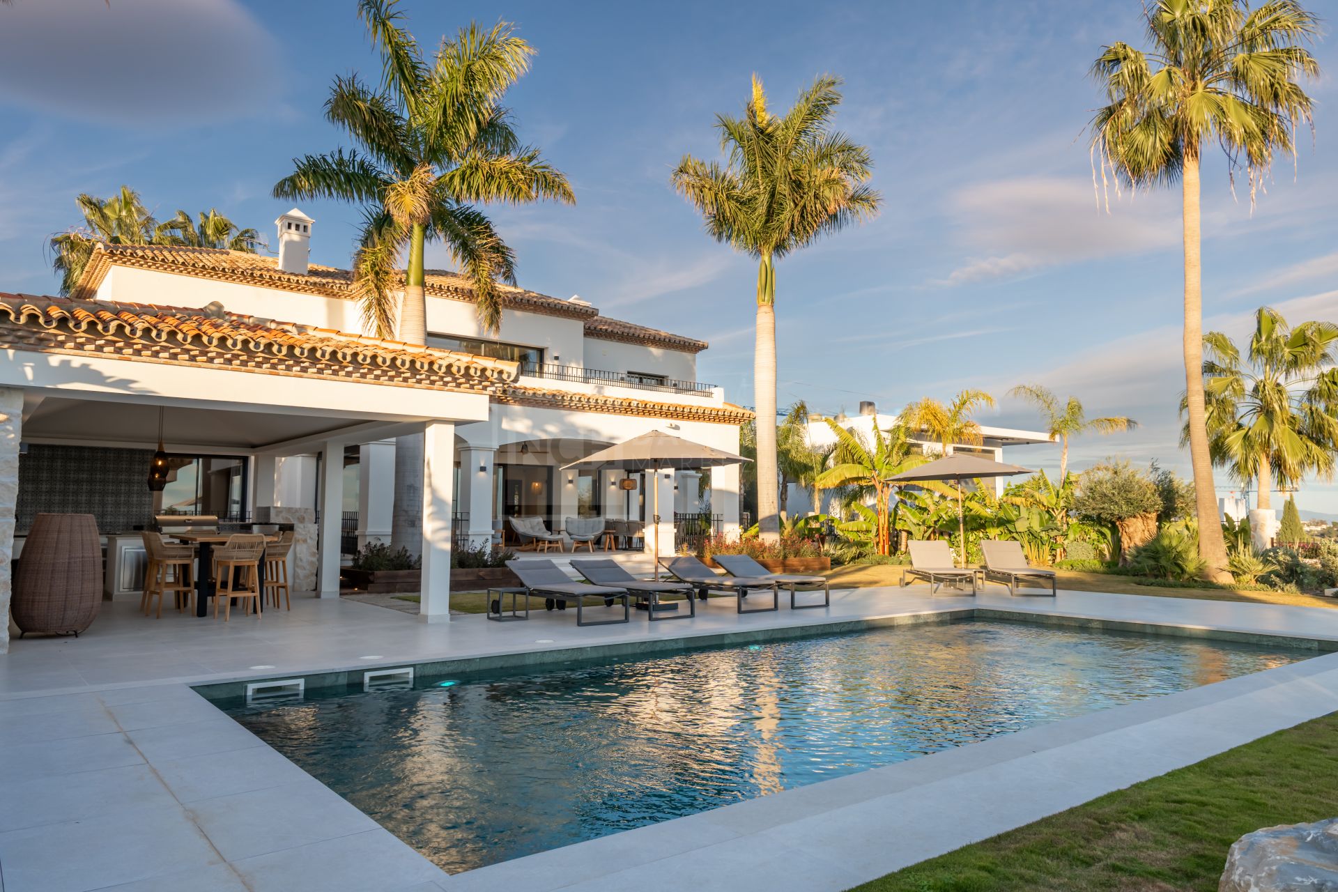 Exquisite Modern Andalusian Masterpiece with Panoramic Sea Views – Los Flamingos, Benahavís
