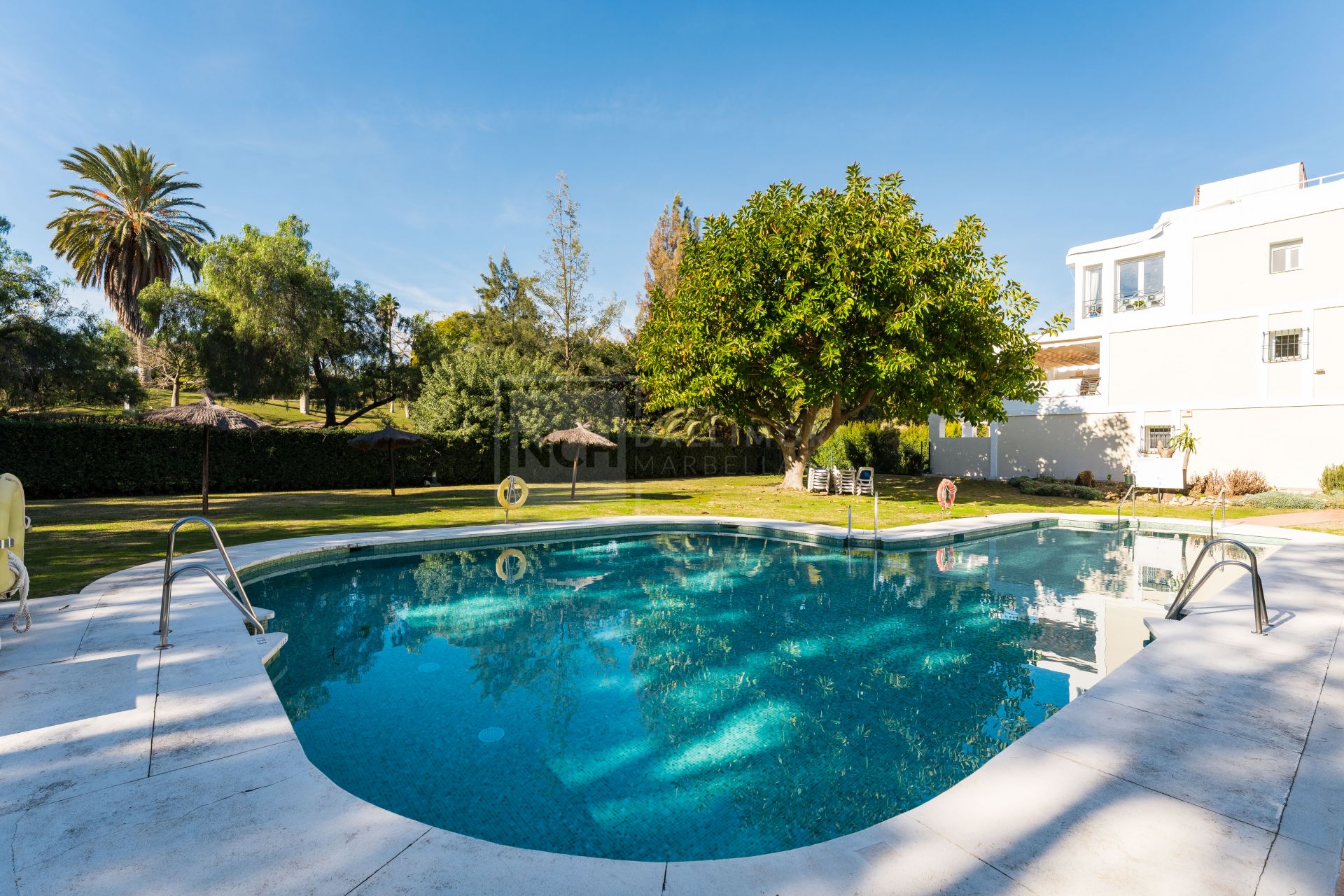 3 Bedroom Gated Retreat With Pools and Golf Walkability in La Quinta