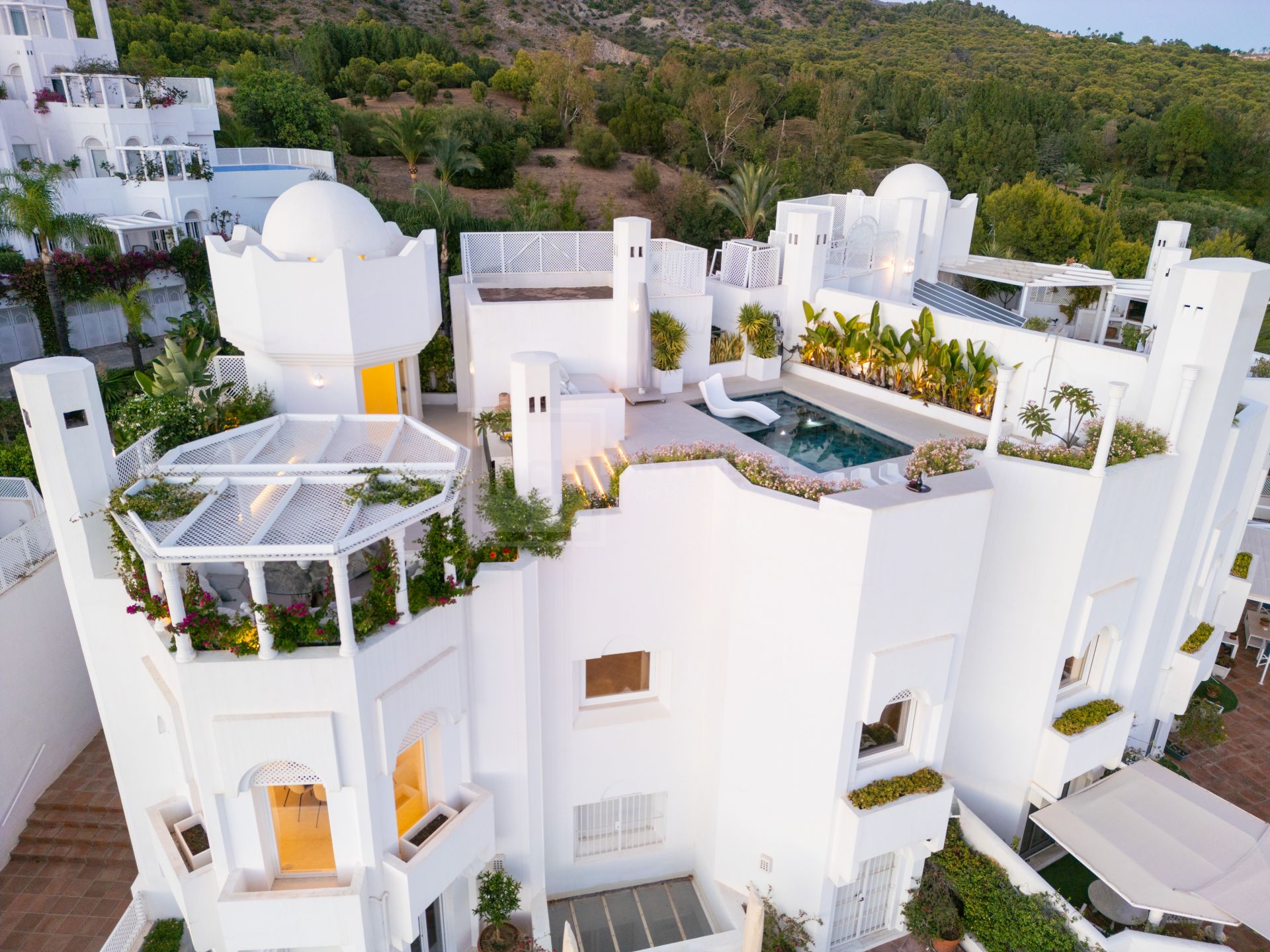 Atico Duplex en venta en Jardines Colgantes, Marbella Golden Mile