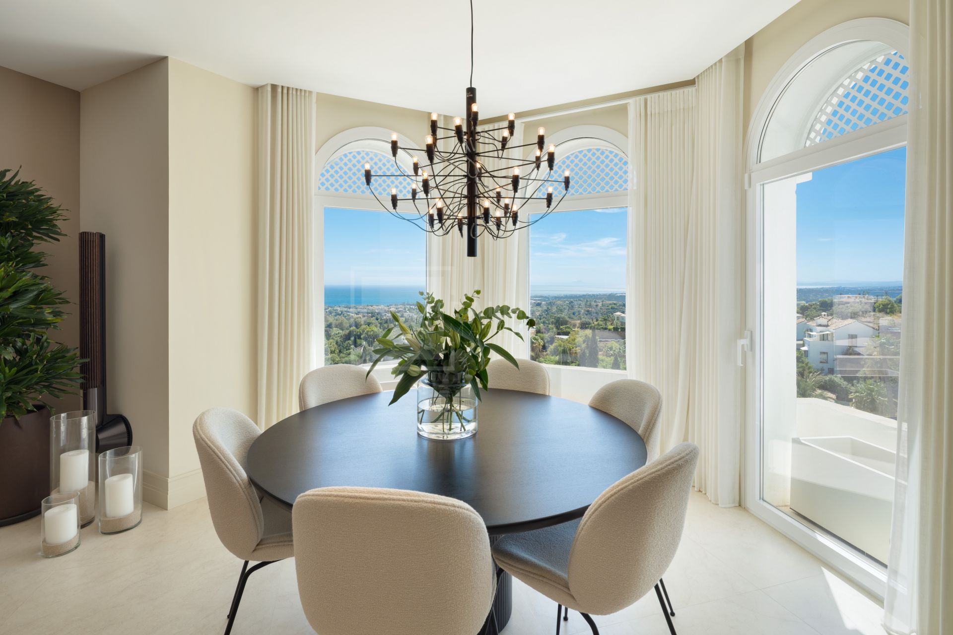Atico Duplex en venta en Jardines Colgantes, Marbella Golden Mile