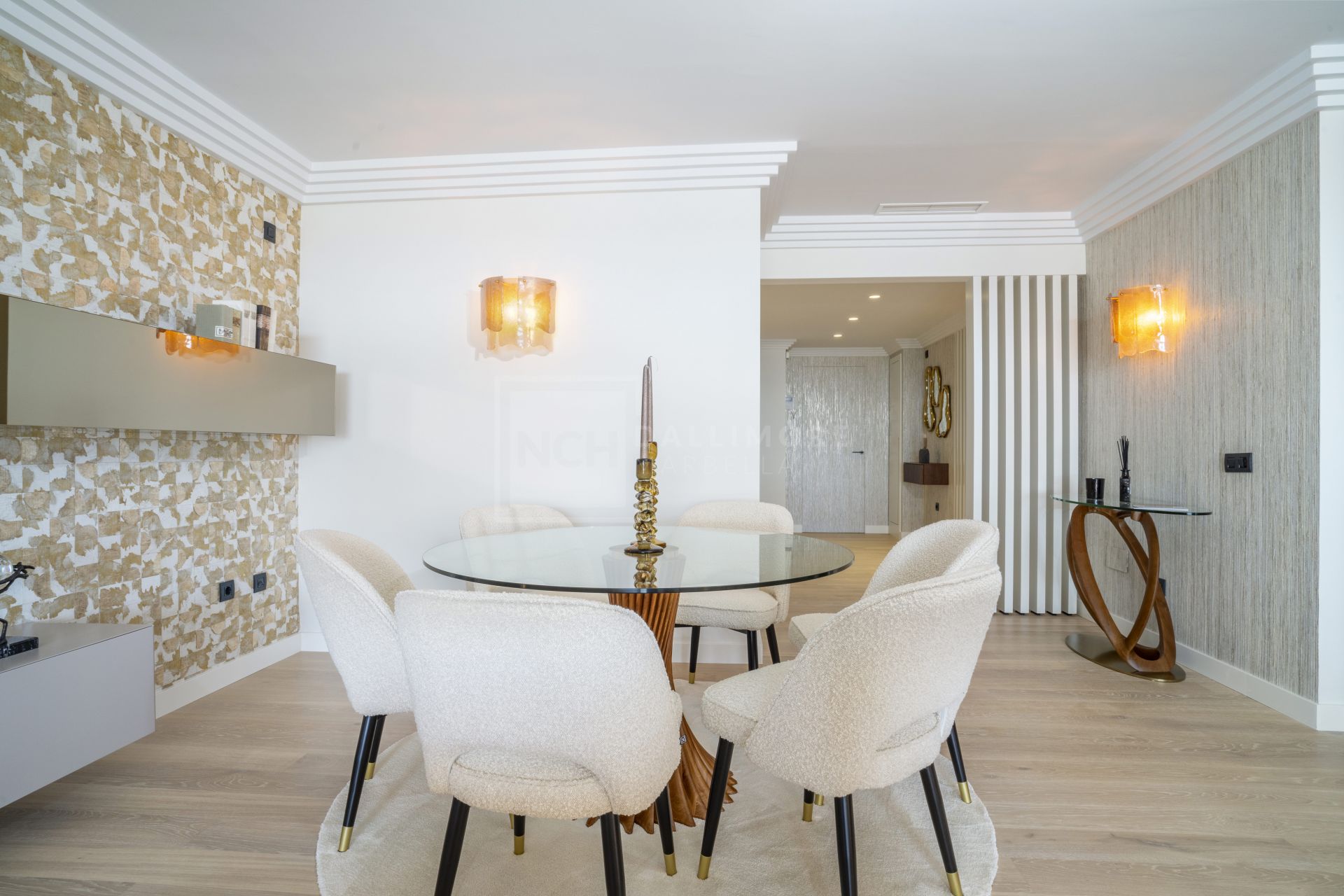 Panoramic Sea-View Penthouse With 4 En-Suite Bedrooms in Nueva Andalucía