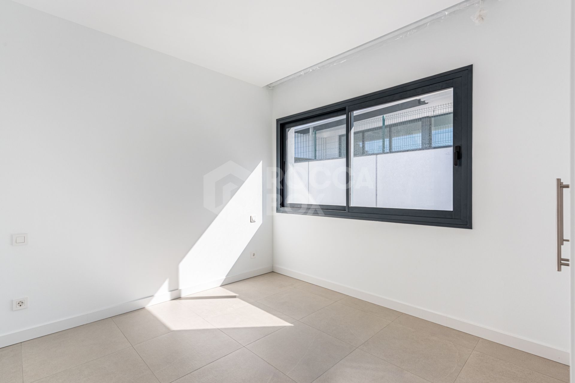 Modern 3-Bedroom House in Serene Atalaya