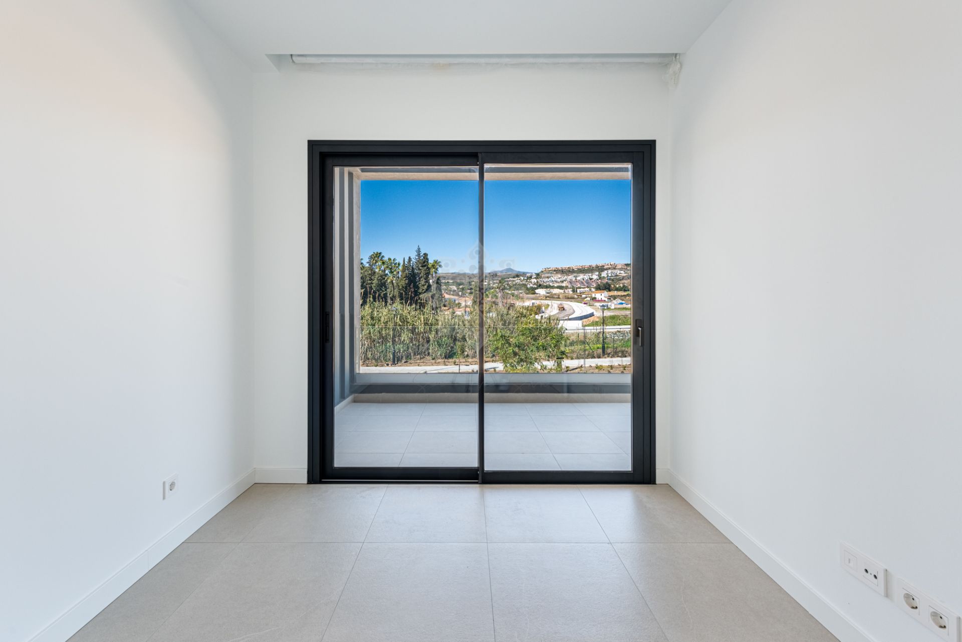 Semi Detached House in Atalaya, Estepona