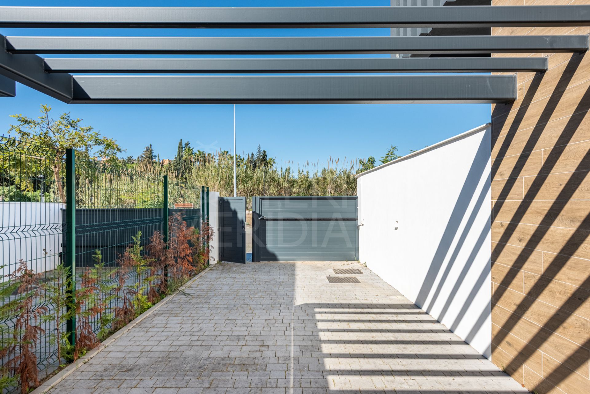 Semi Detached House in Atalaya, Estepona