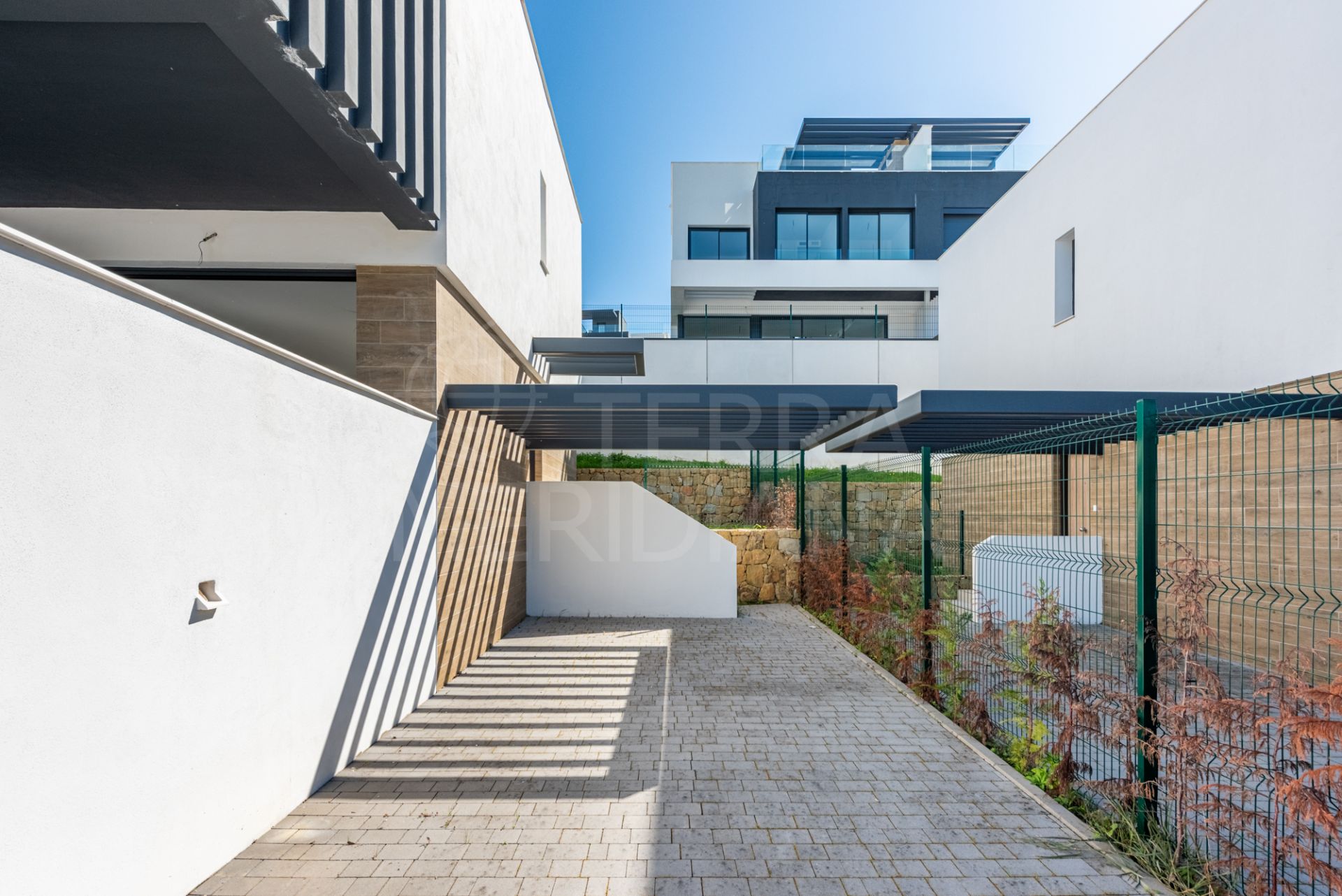 Semi Detached House in Atalaya, Estepona