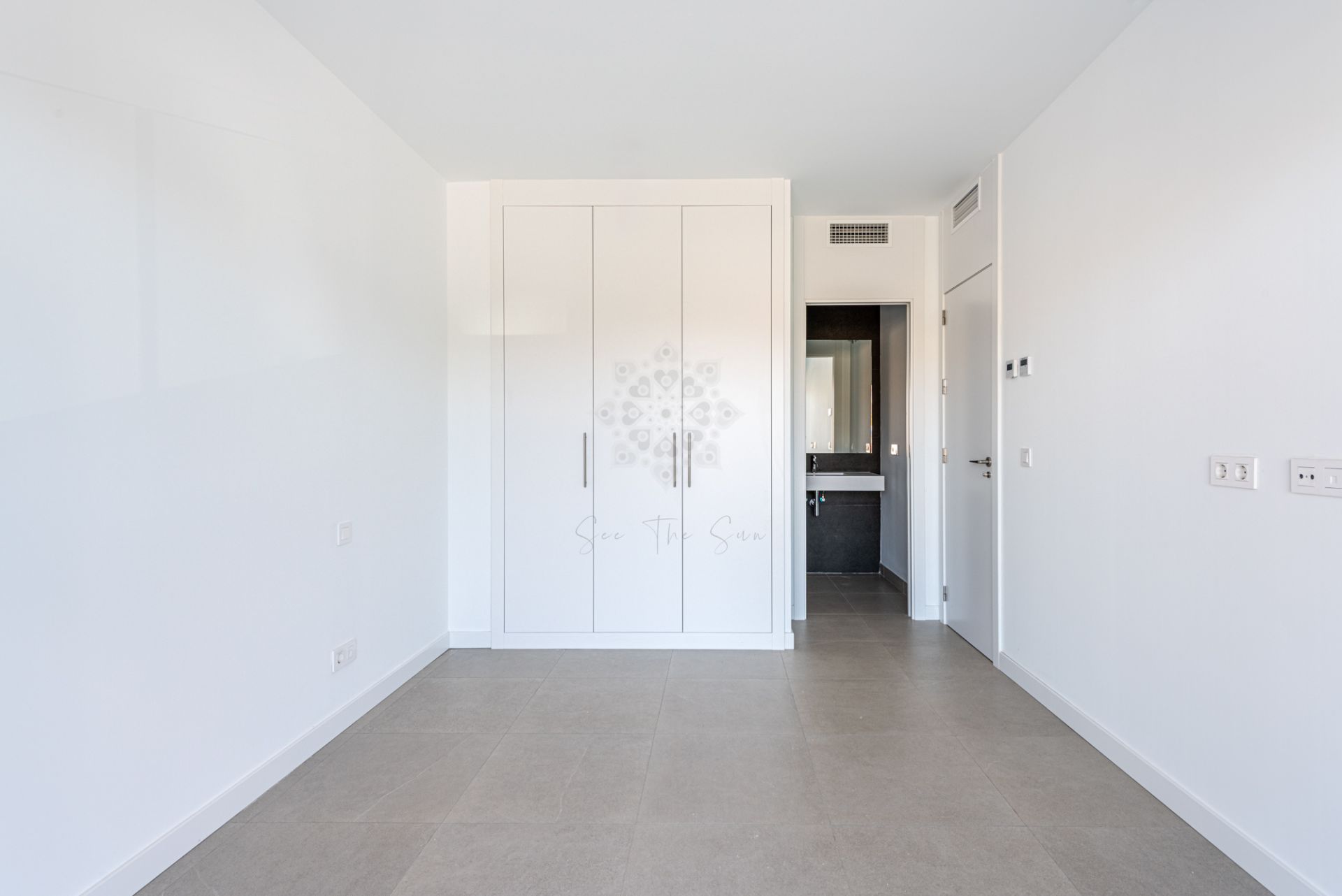 Semi Detached House in Atalaya, Estepona