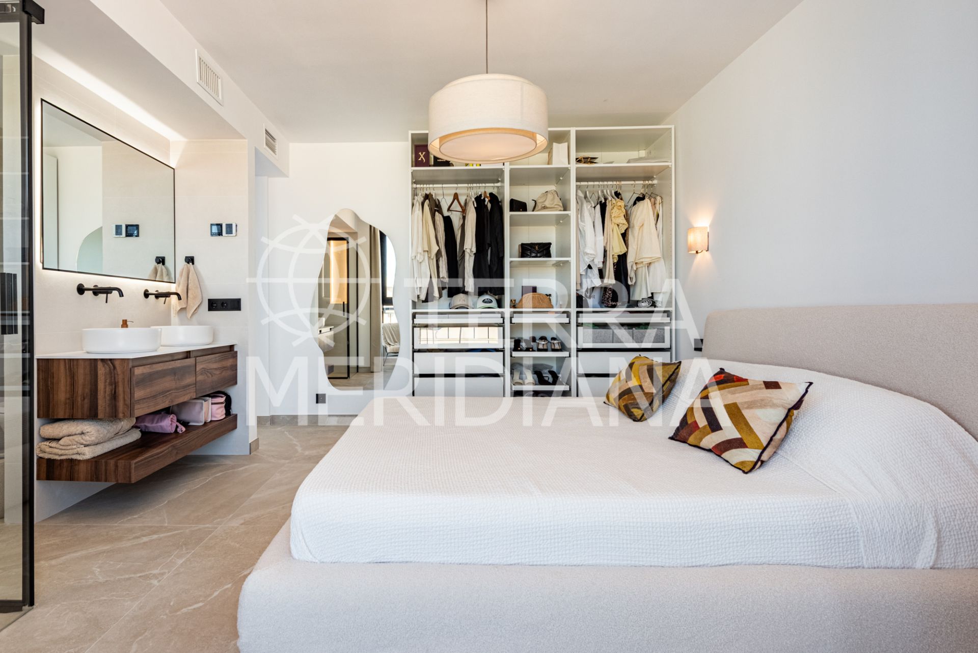 Penthouse in Playa de la Fontanilla, Marbella