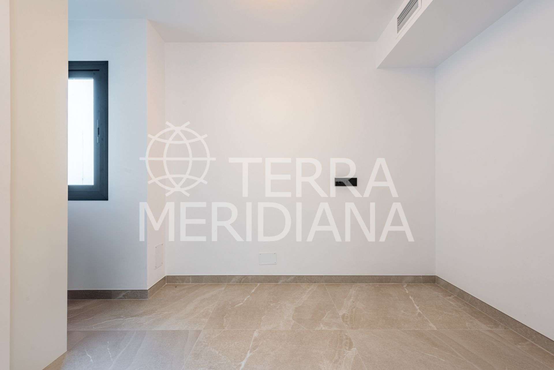 Penthouse in Playa de la Fontanilla, Marbella