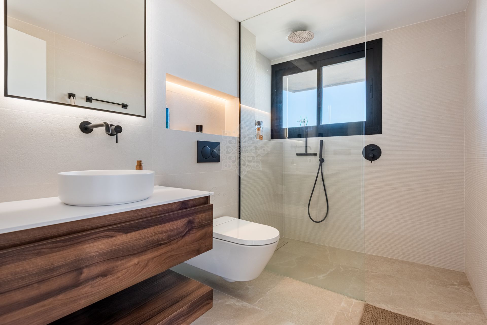 Penthouse in Playa de la Fontanilla, Marbella