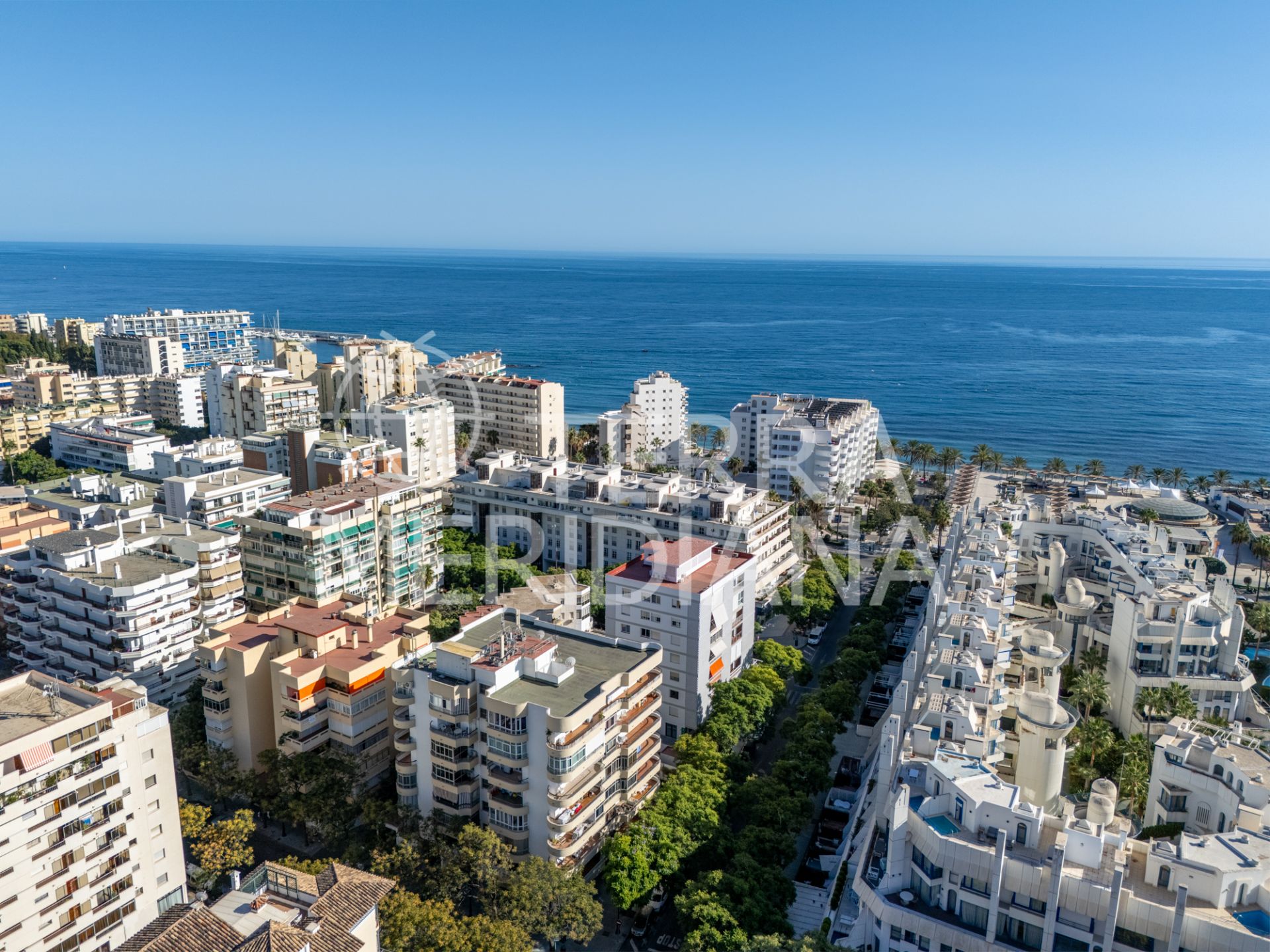 Penthouse in Playa de la Fontanilla, Marbella