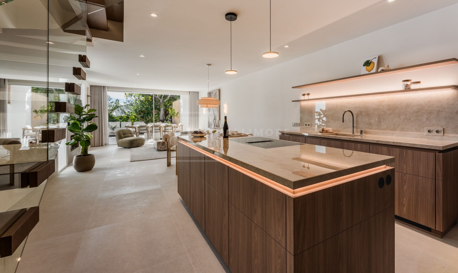 Semi-Detached Corner Villa in Altos de Salamanca – Marbella Golden Mile