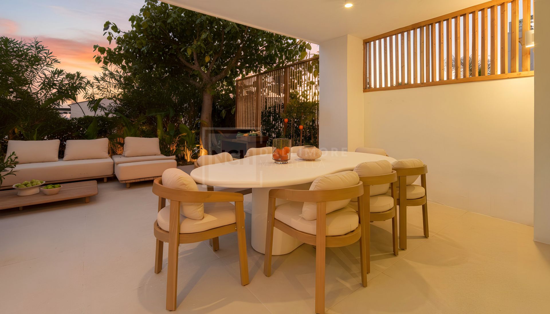 Semi-Detached Corner Villa in Altos de Salamanca – Marbella Golden Mile