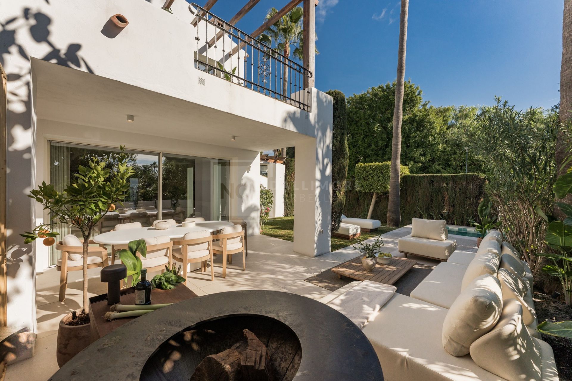 Semi-Detached Corner Villa in Altos de Salamanca – Marbella Golden Mile