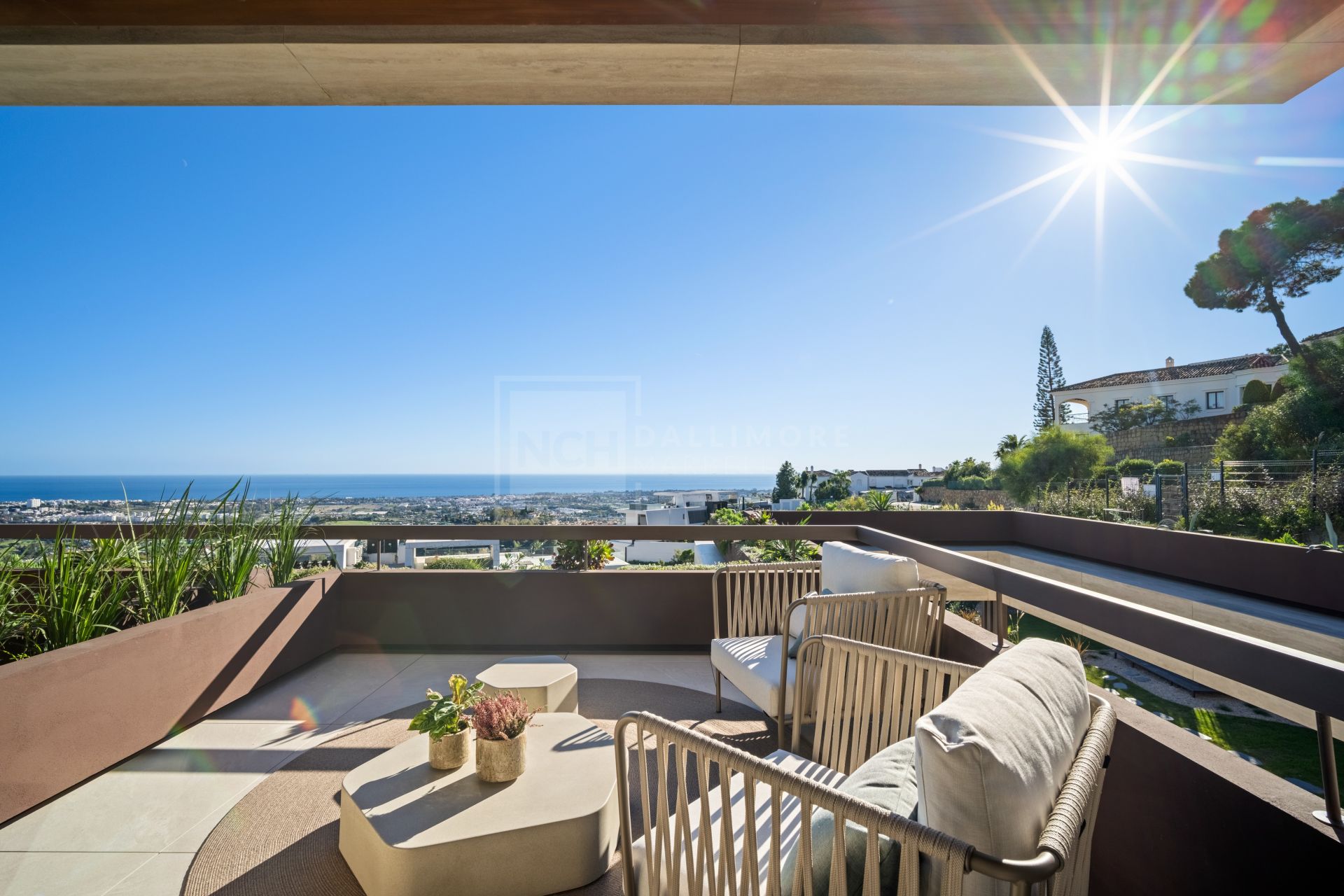 Villas de lujo a estrenar con vistas panorámicas al mar en La Quinta