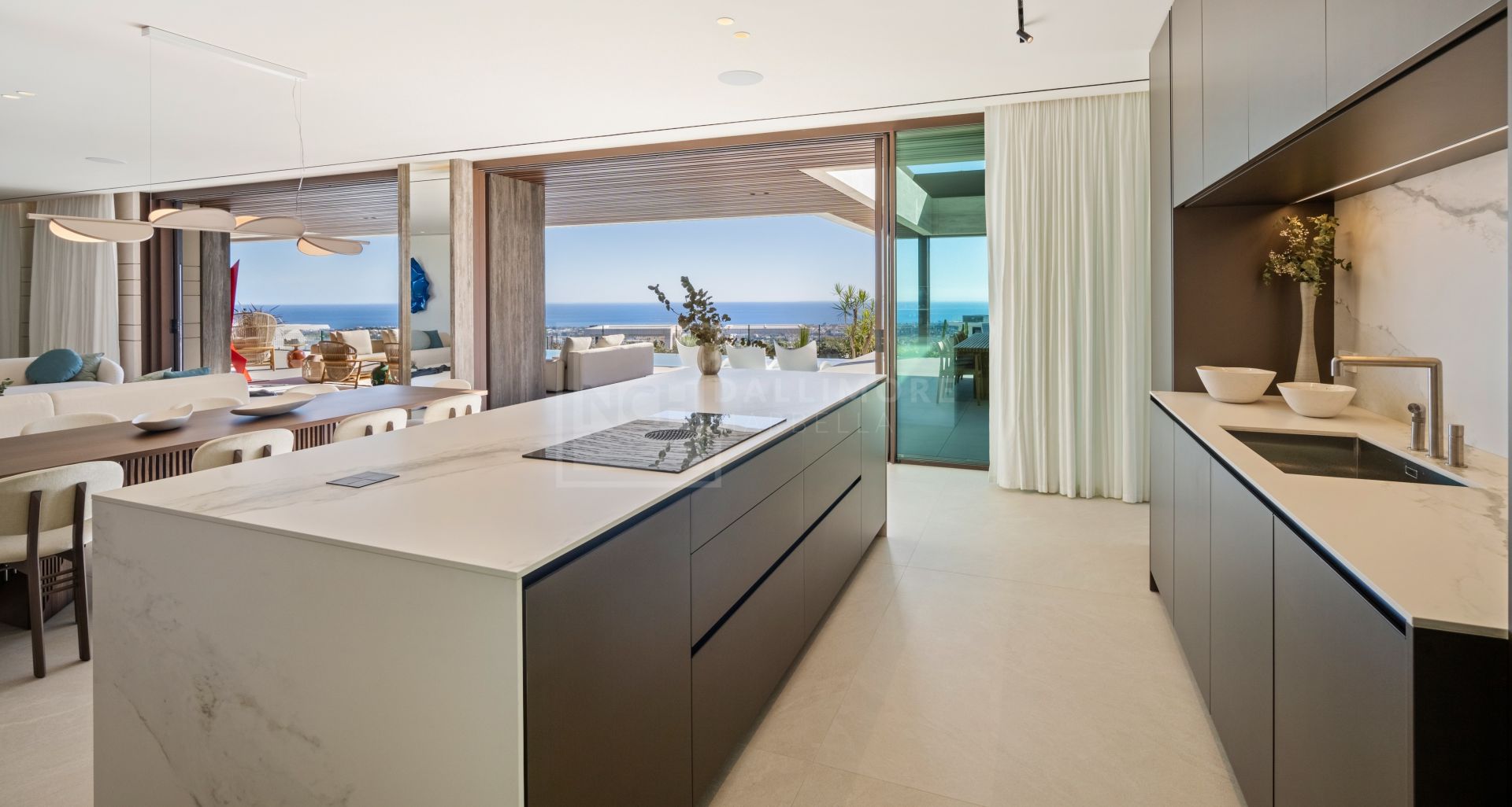 Villas de lujo a estrenar con vistas panorámicas al mar en La Quinta