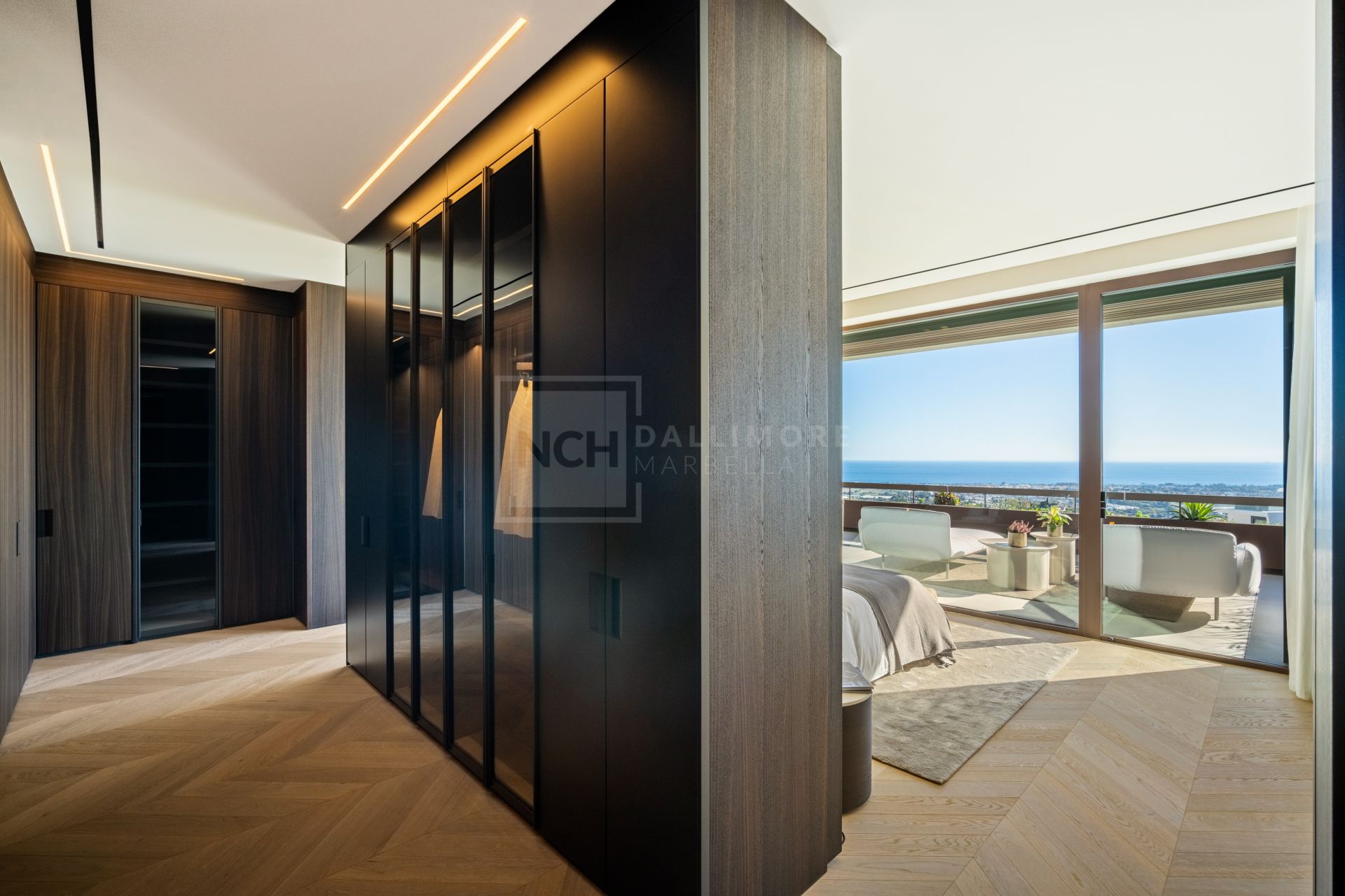 Villas de lujo a estrenar con vistas panorámicas al mar en La Quinta