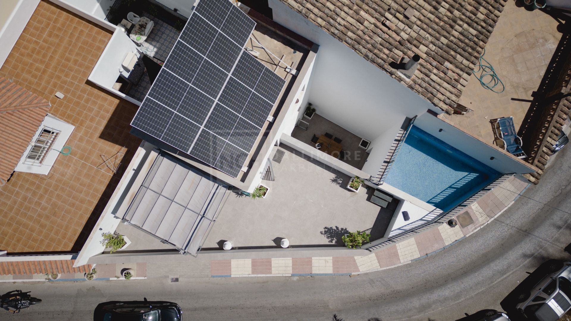 Excepcional villa pareada de nueva construcción en el corazón de San Pedro de Alcántara
