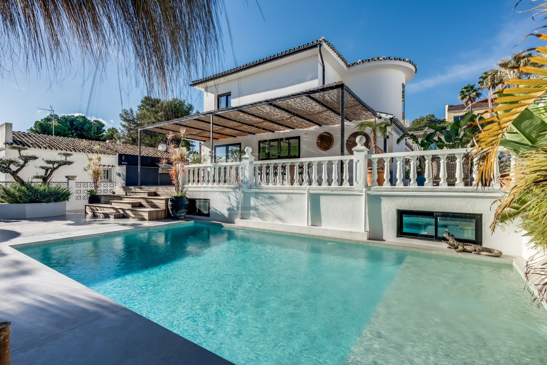 Luxury Villa Close to Amenities