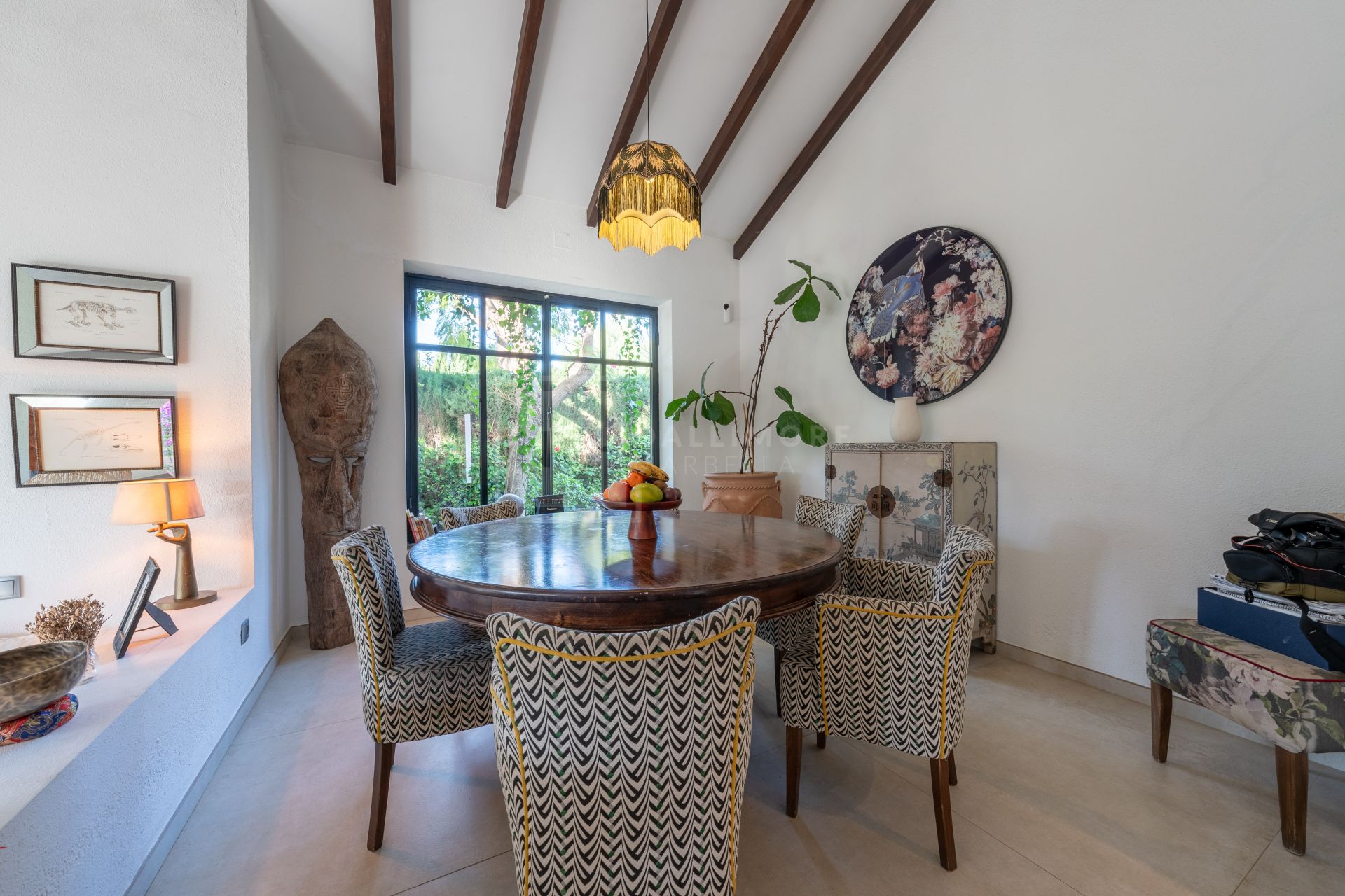 Charming & Artistic 4-Bedroom Villa in Atalaya