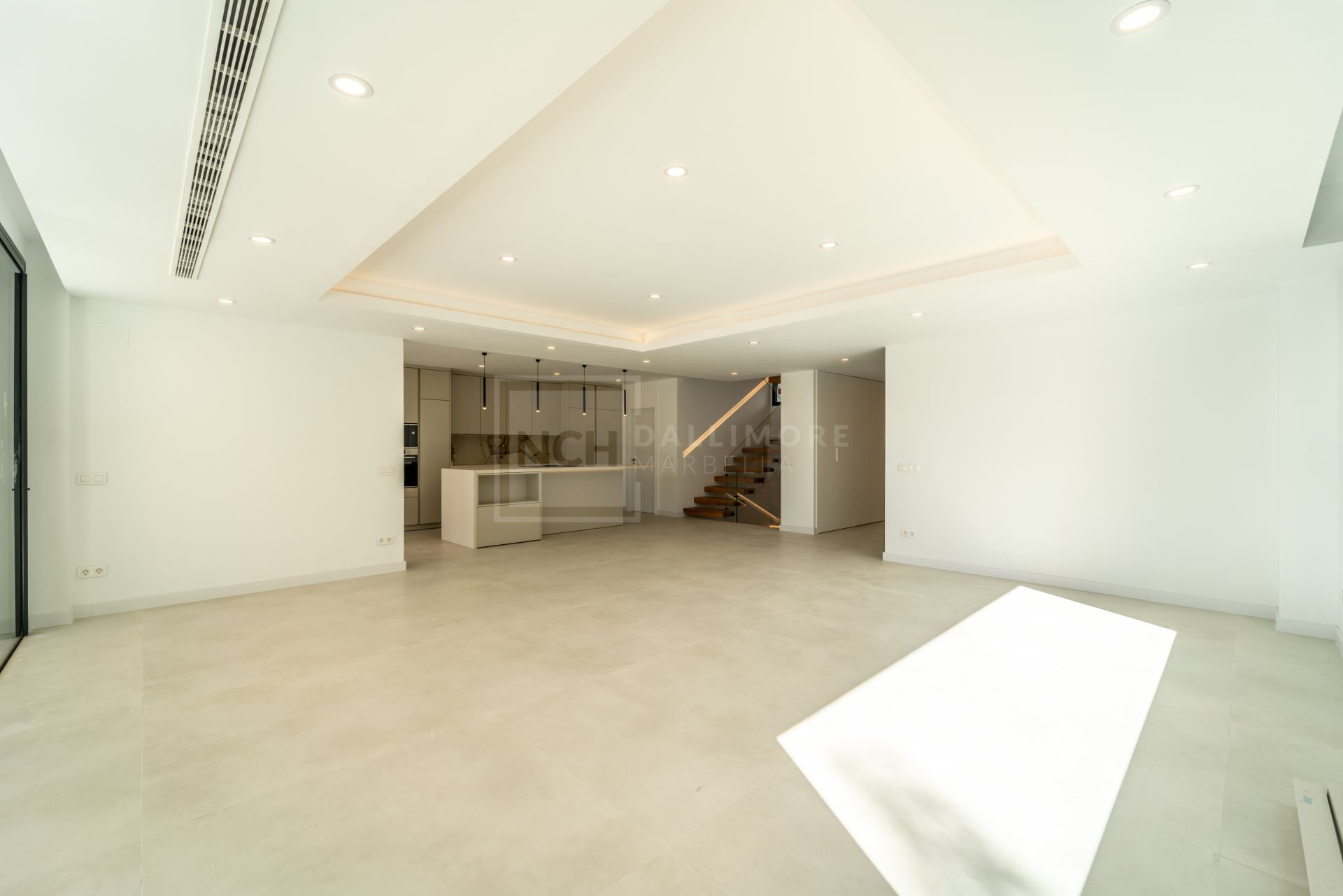 Stunning Villa for sale in La Capellania