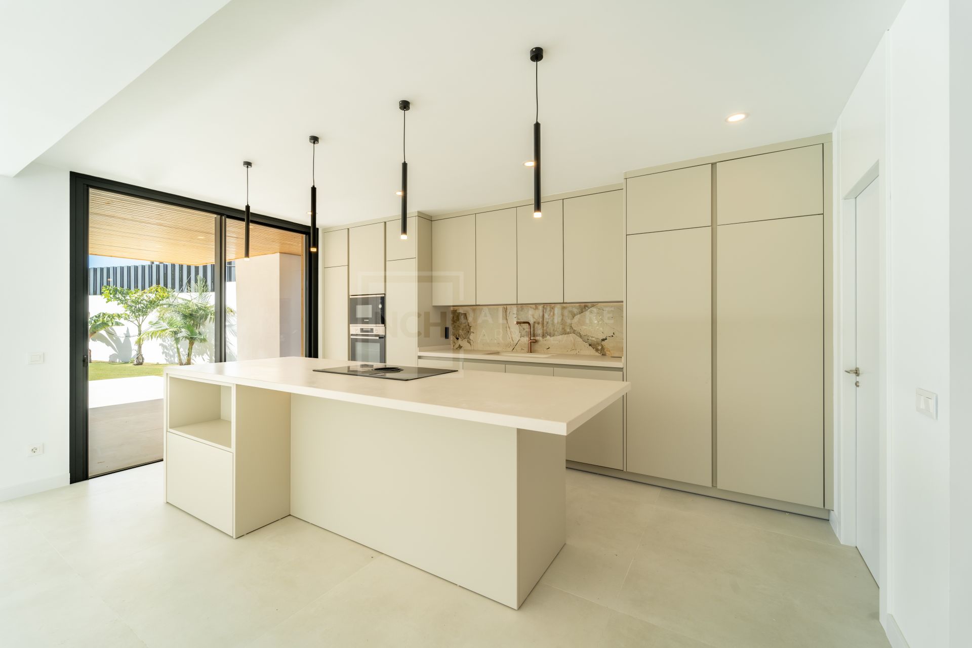 Stunning Villa for sale in La Capellania