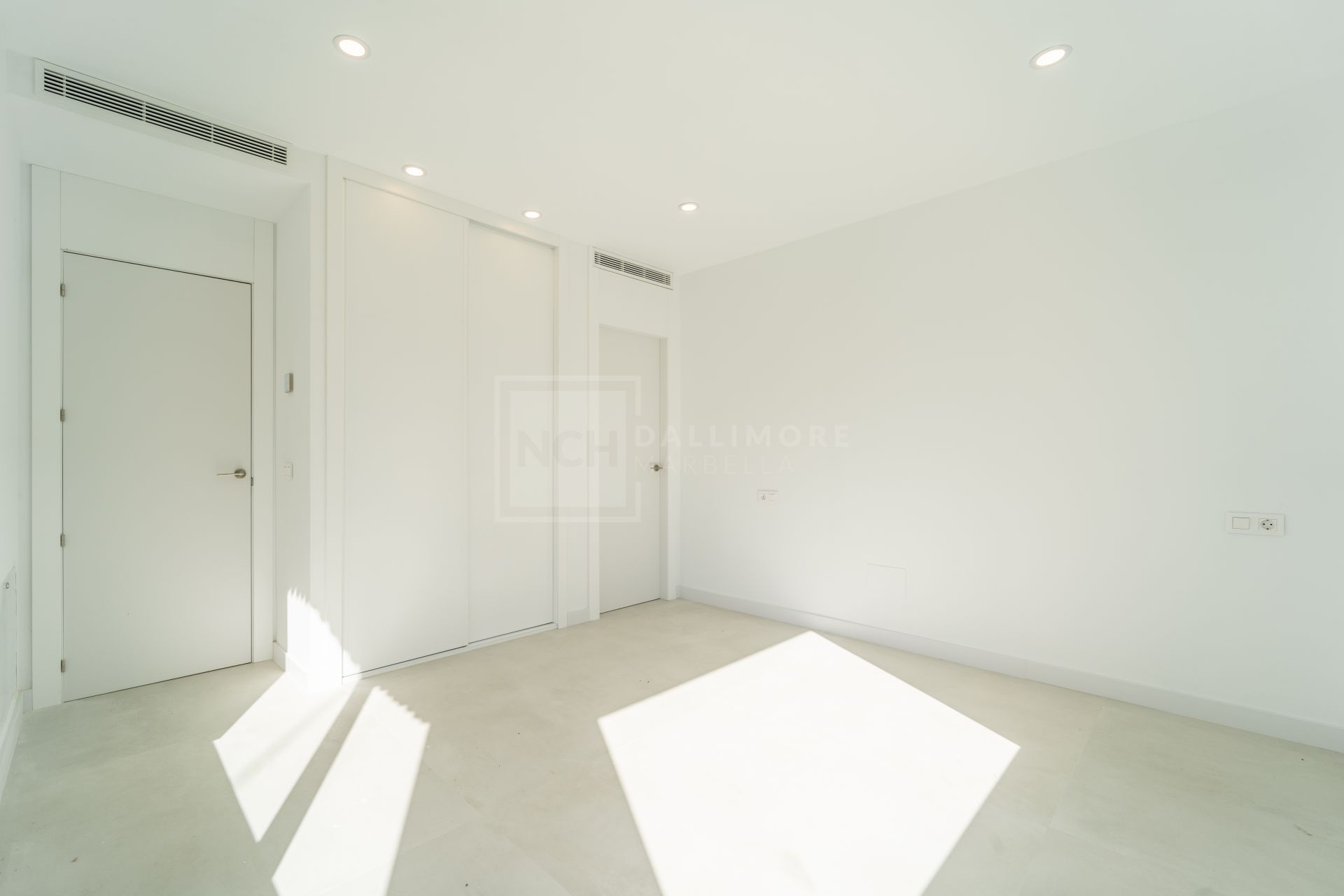 Stunning Villa for sale in La Capellania