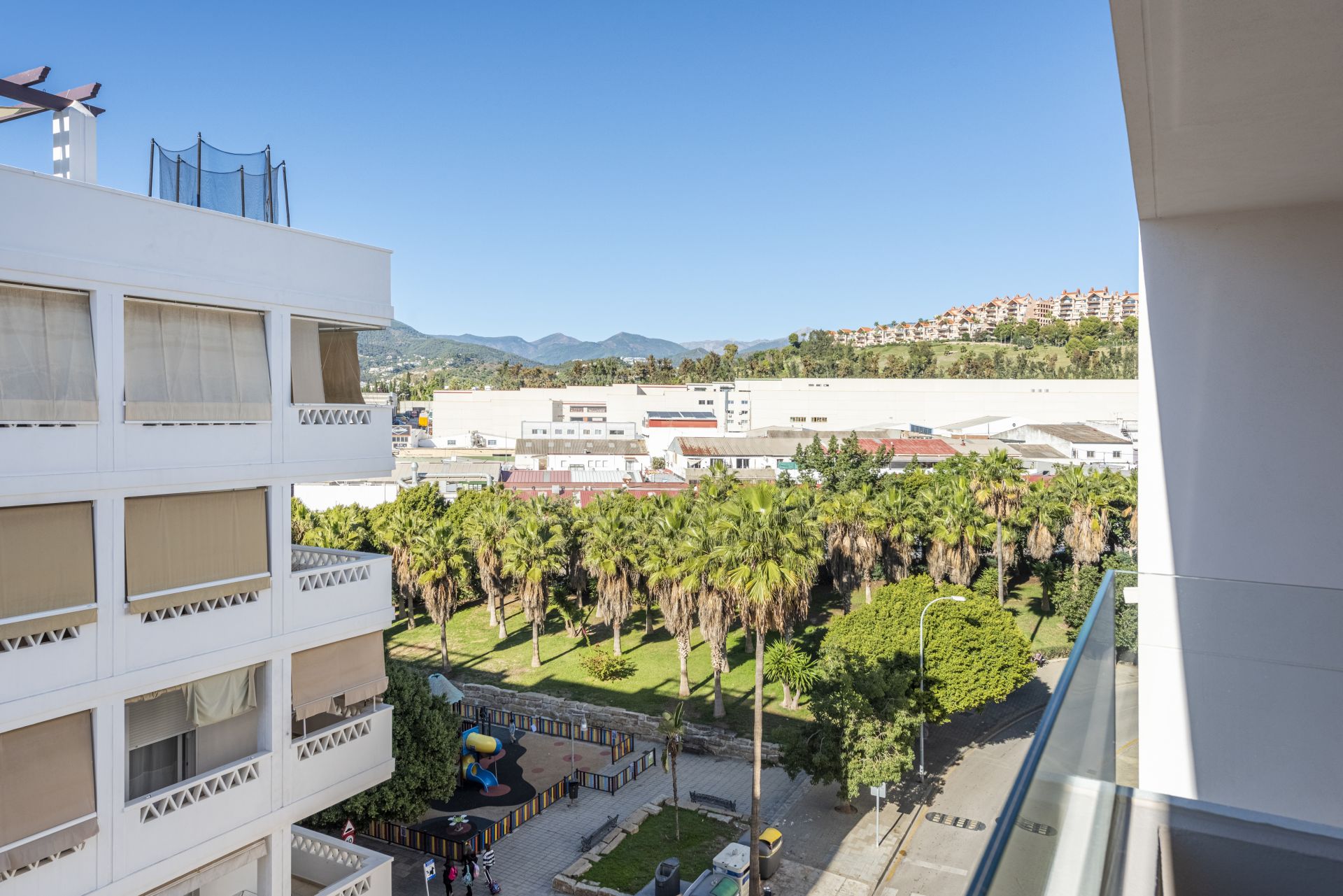 Apartamento de 2 dormitorios en alquiler a largo plazo en La Campana