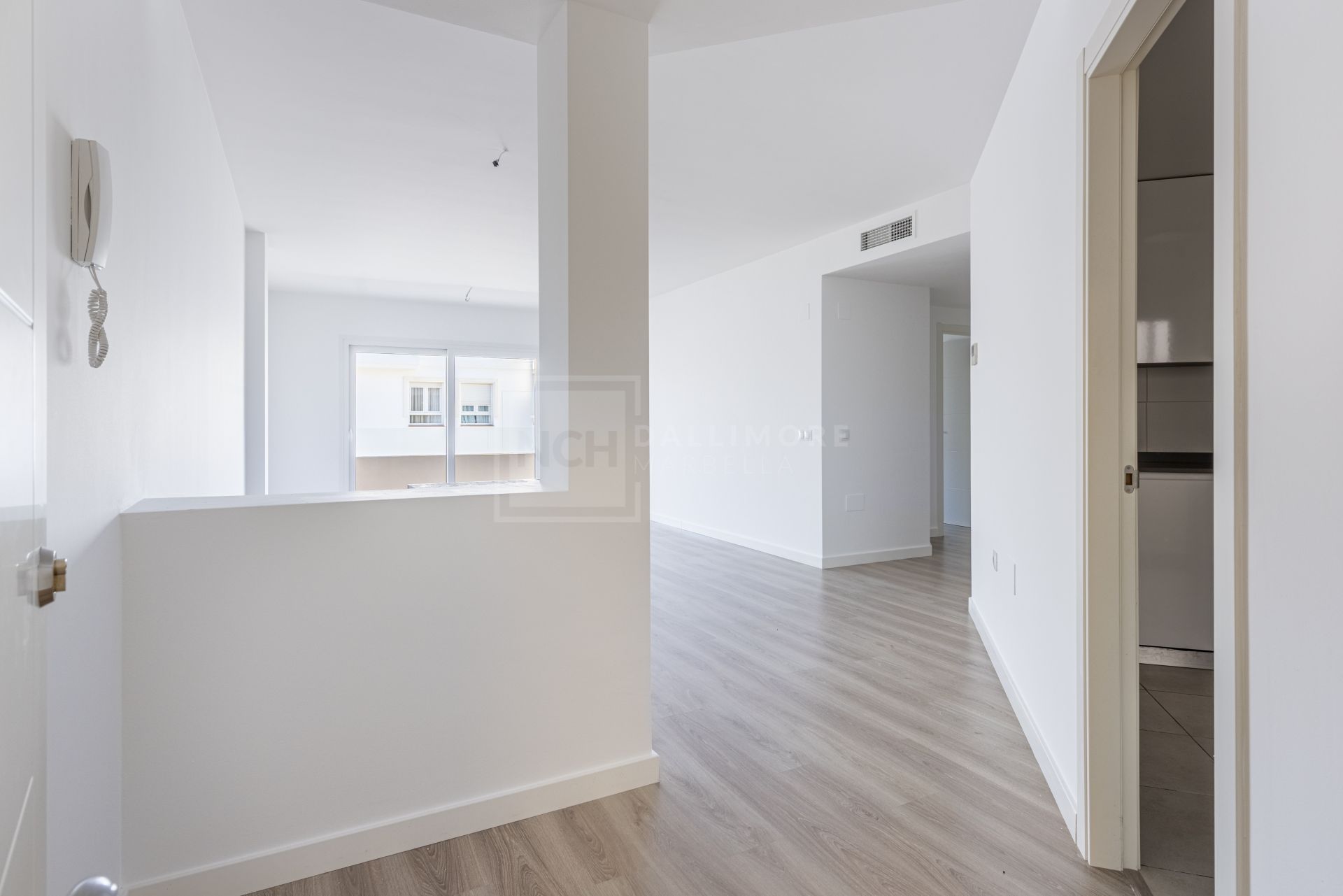 Apartamento de 2 dormitorios en alquiler a largo plazo en La Campana