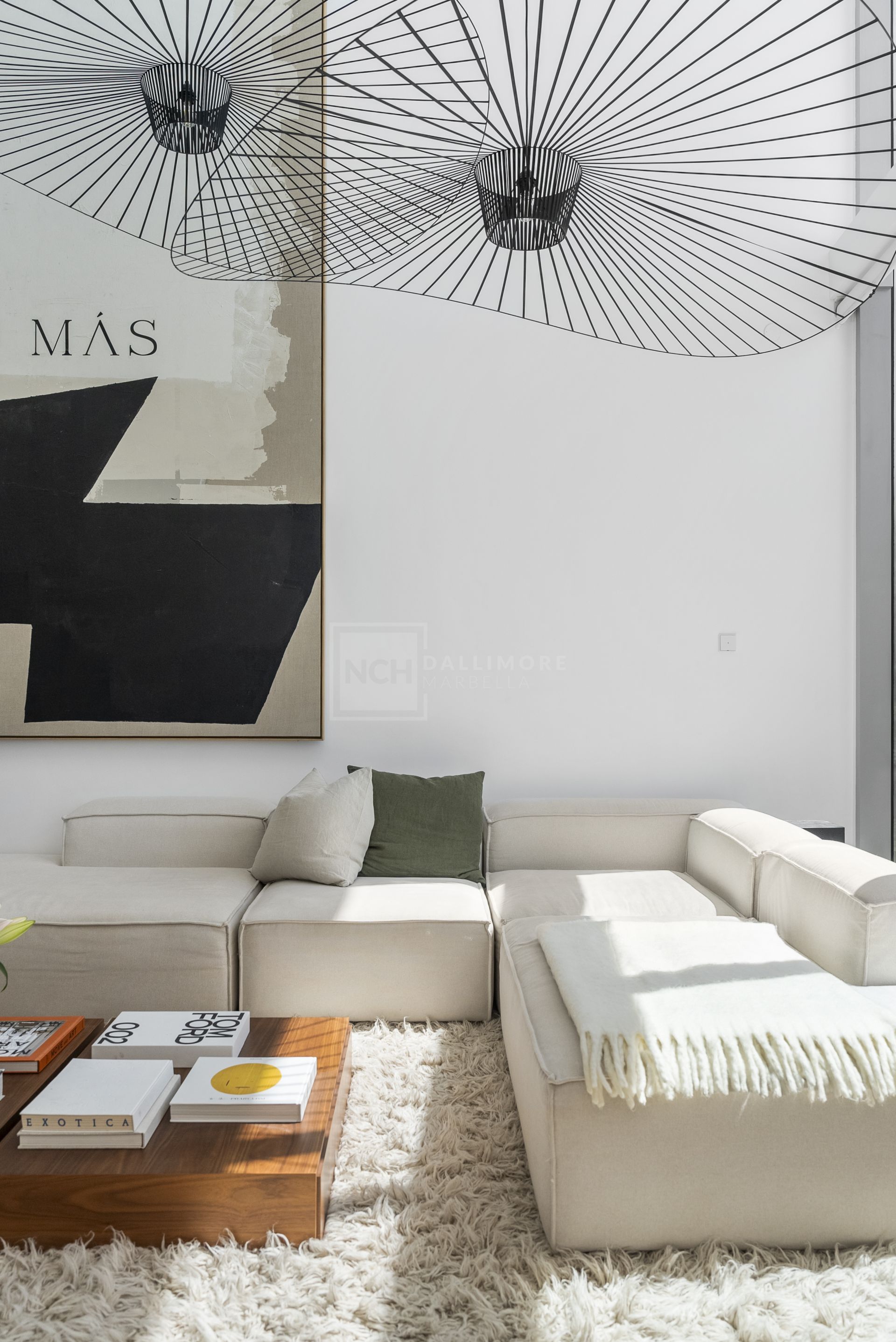 Fully Refurbished Townhouse Located in Sierra Blanca, Marbella