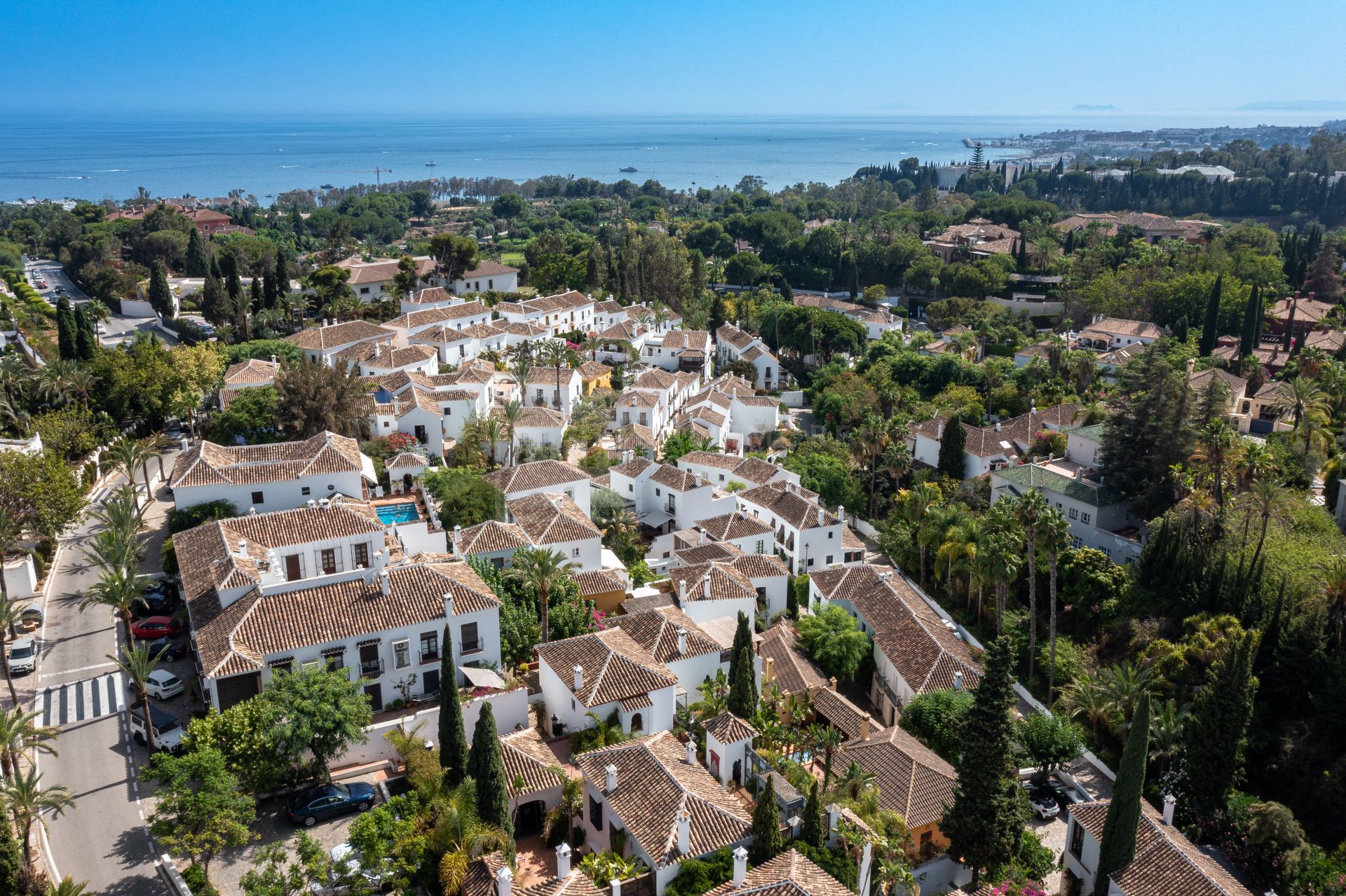 Charming Townhouse in The Heart of Marbella's Golden Mile