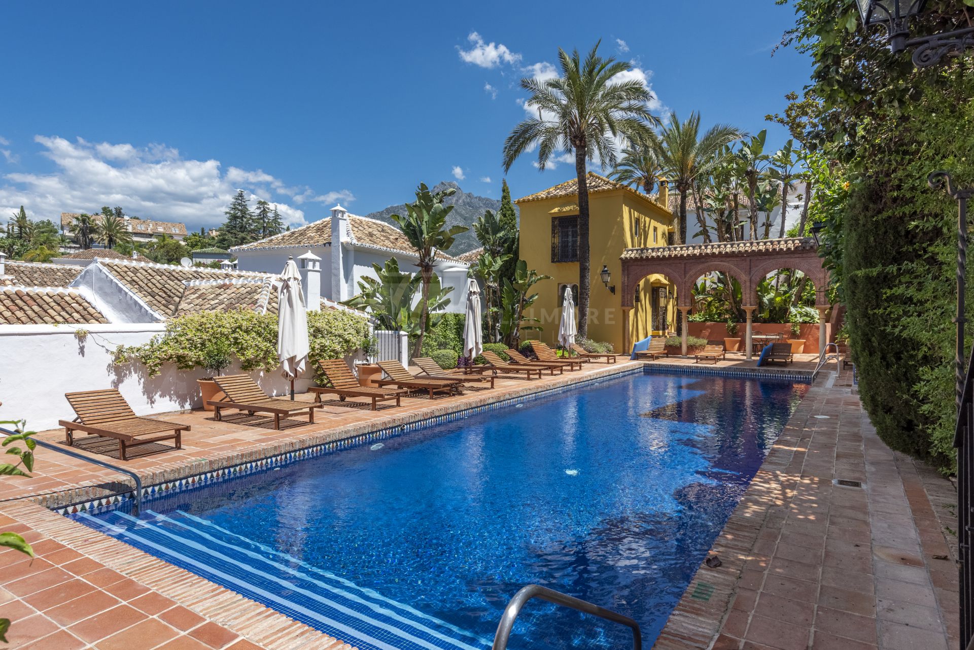 Charming Townhouse in The Heart of Marbella's Golden Mile