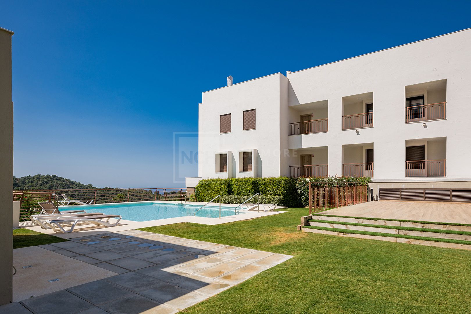 Stunning 3-Bedroom Duplex Penthouse in Almazara Hills