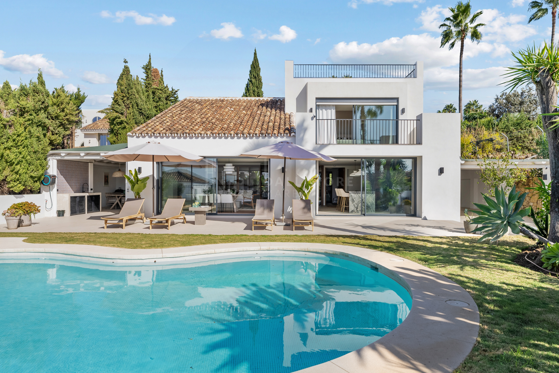 Villa With Open Views Close to Los Naranjos Golf