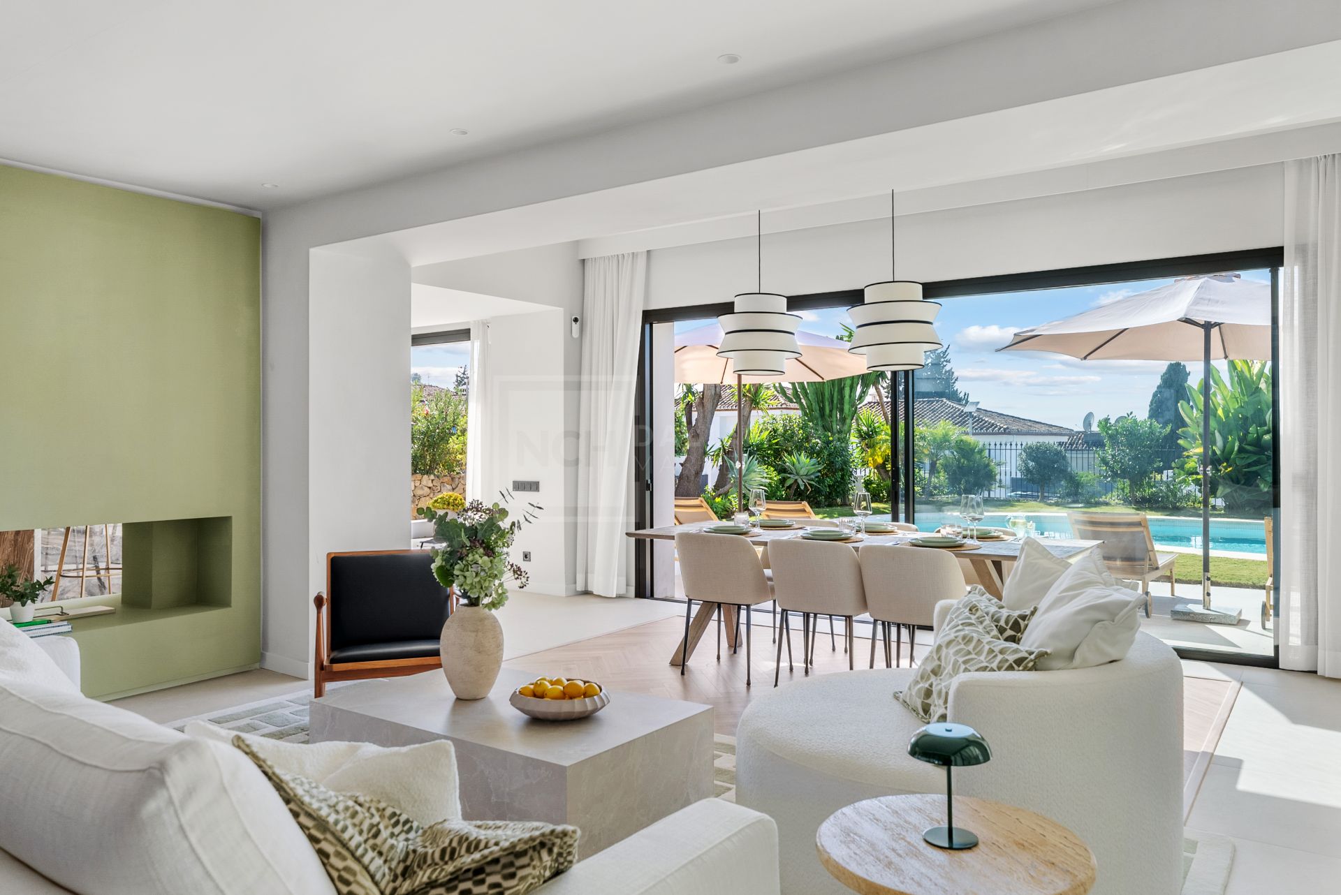Villa With Open Views Close to Los Naranjos Golf