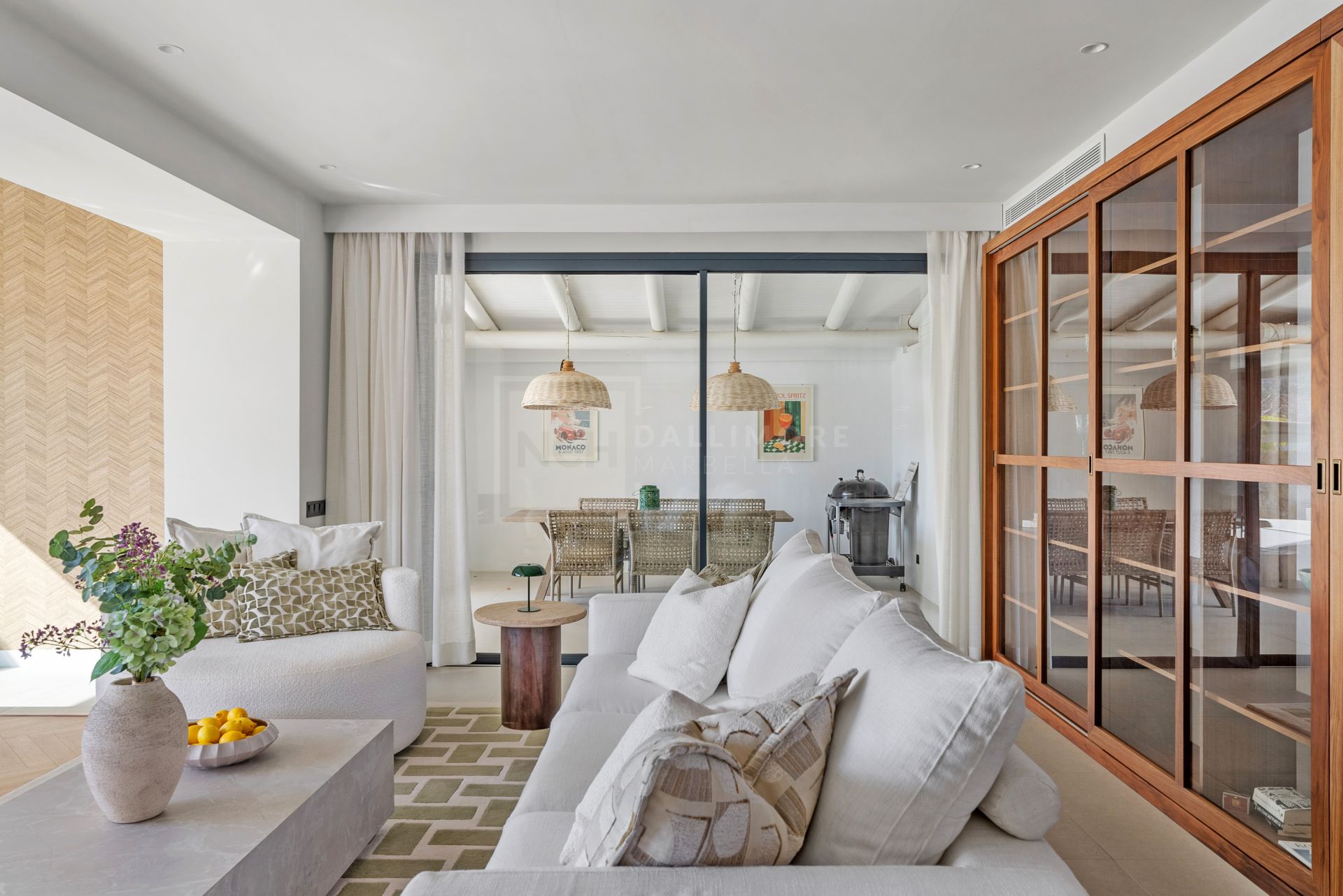 Villa With Open Views Close to Los Naranjos Golf