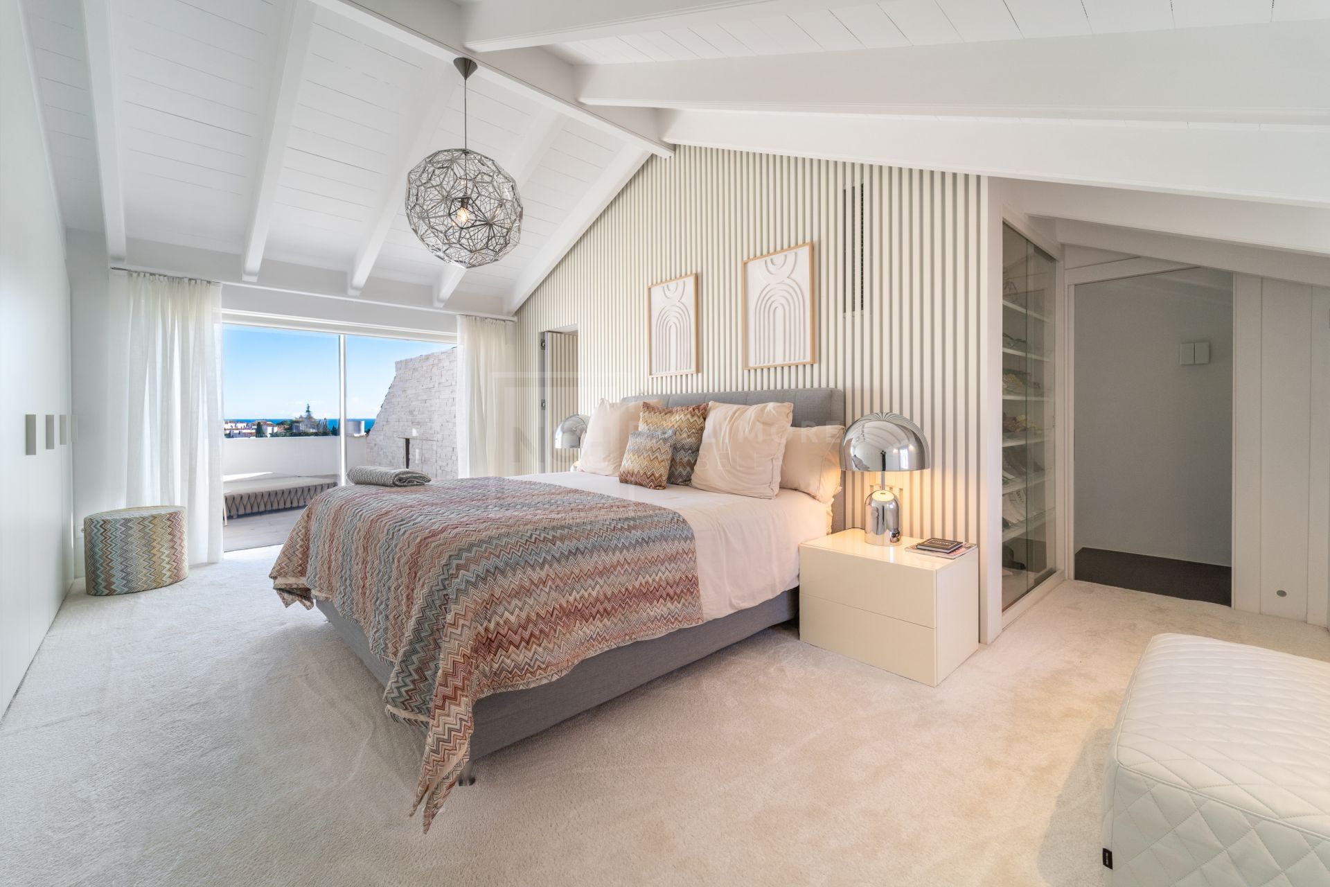 3-Bedroom Penthouse With Spectacular Sea Views