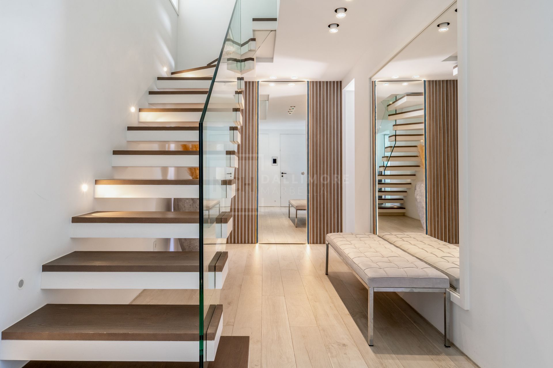 3-Bedroom Penthouse With Spectacular Sea Views