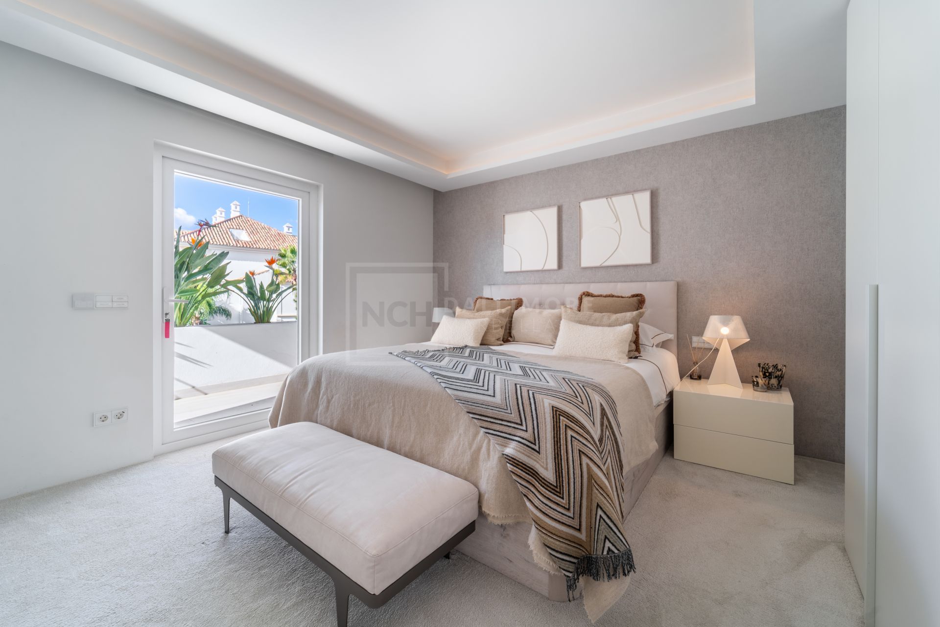 3-Bedroom Penthouse With Spectacular Sea Views