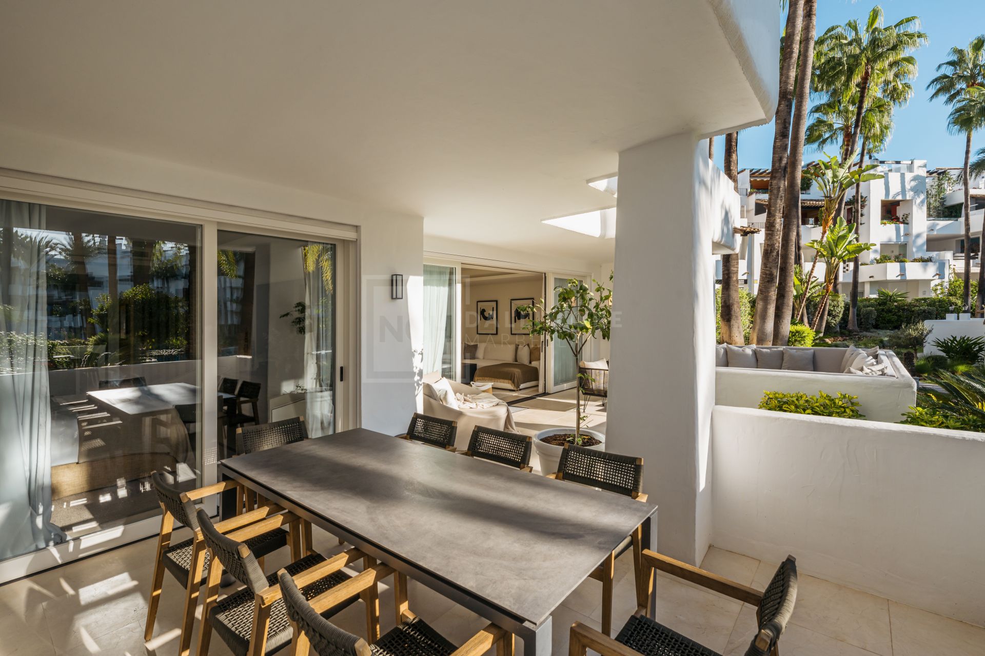 Beachside 3-Bedroom Residence on Marbella’s Golden Mile With South-East Terrace