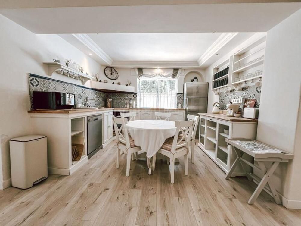 Charming Villa in Nueva Andalucía, Marbella