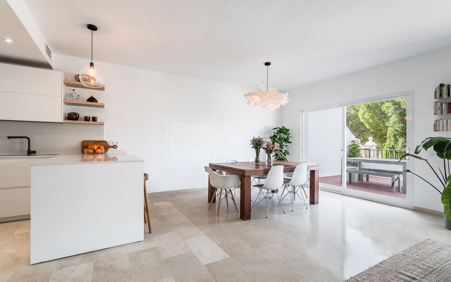 Corner 4- Bedroom Townhouse in La Quinta