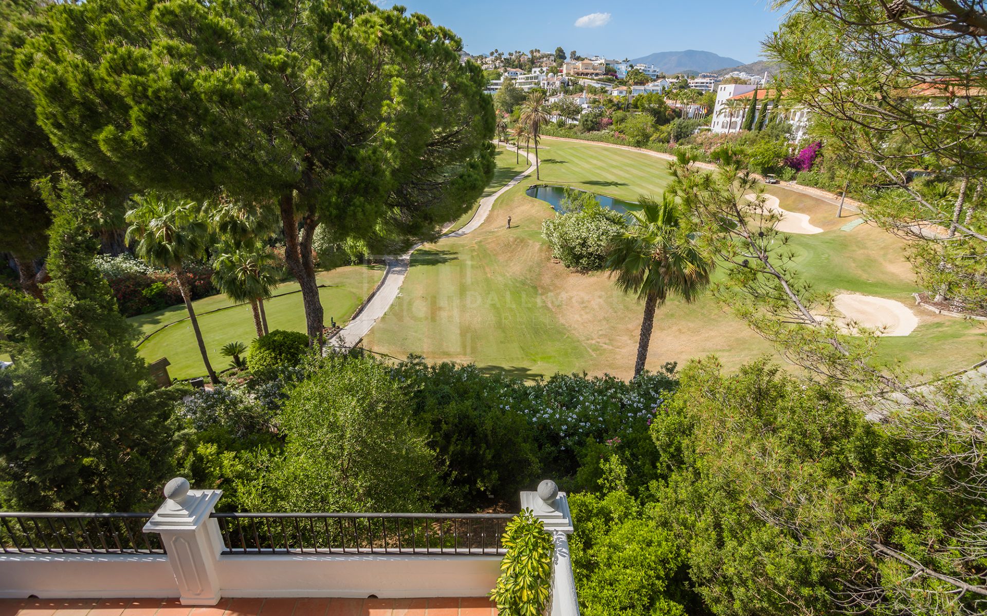 Corner 4- Bedroom Townhouse in La Quinta